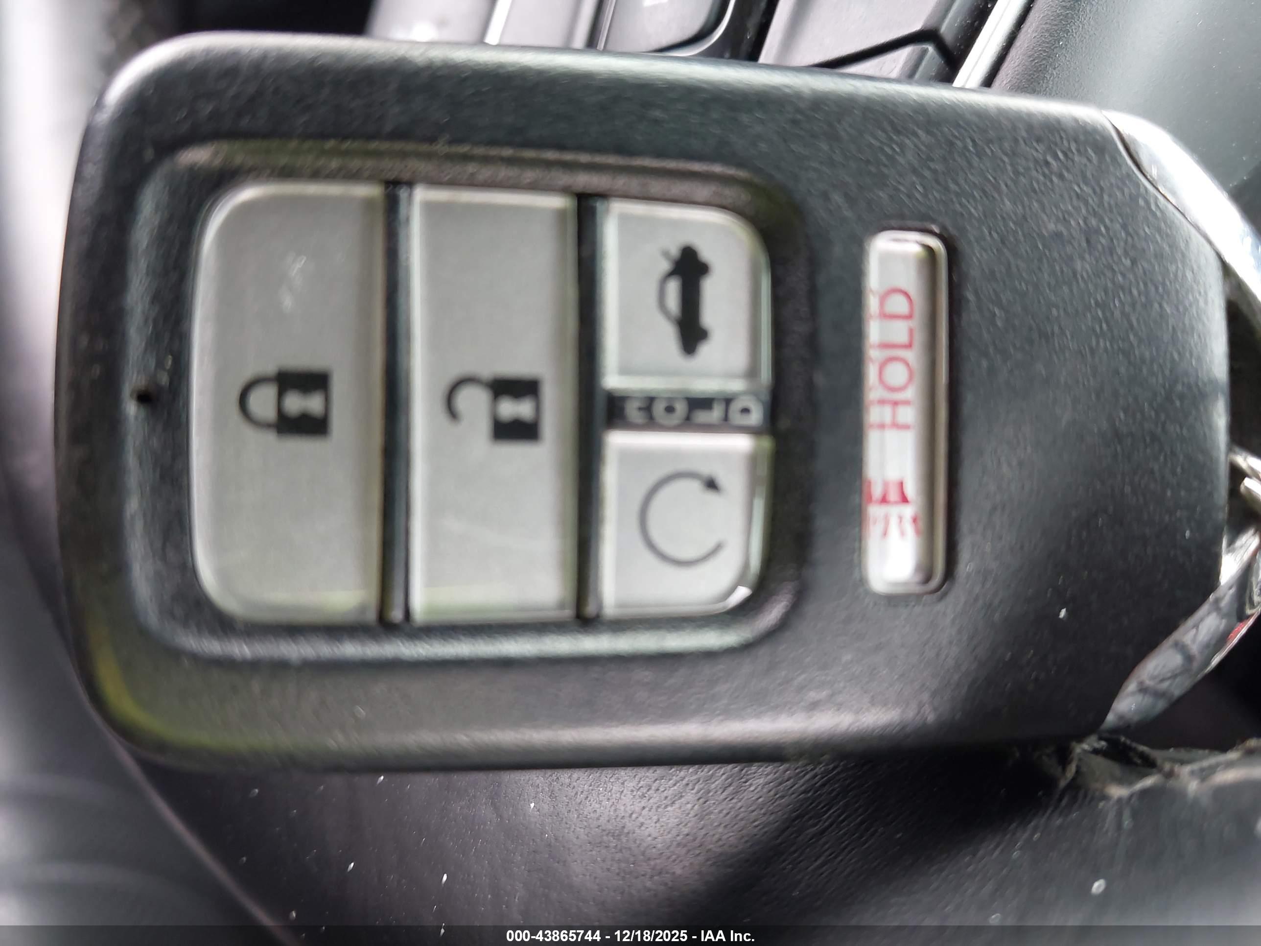 HONDA ACCORD image 11