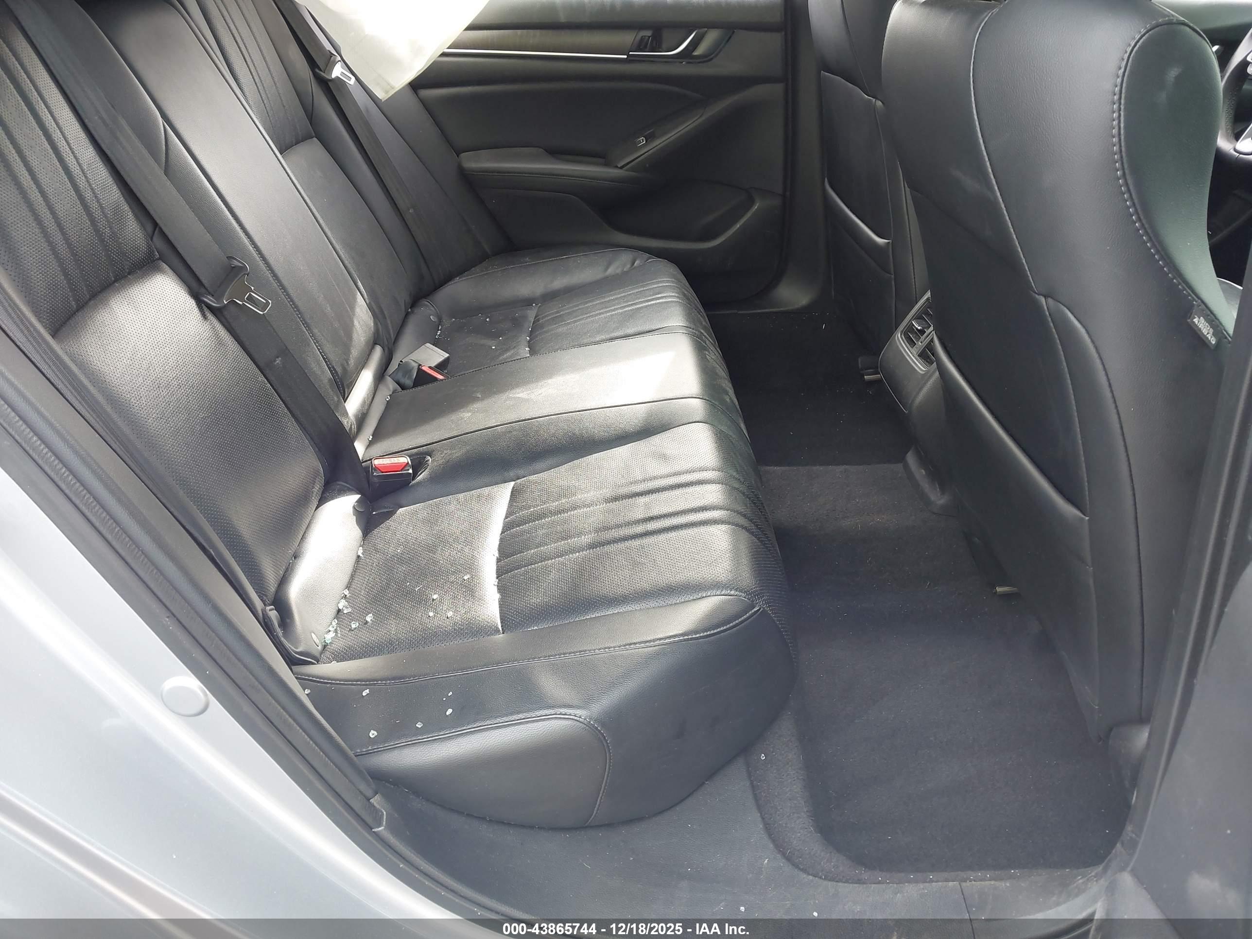 HONDA ACCORD image 8