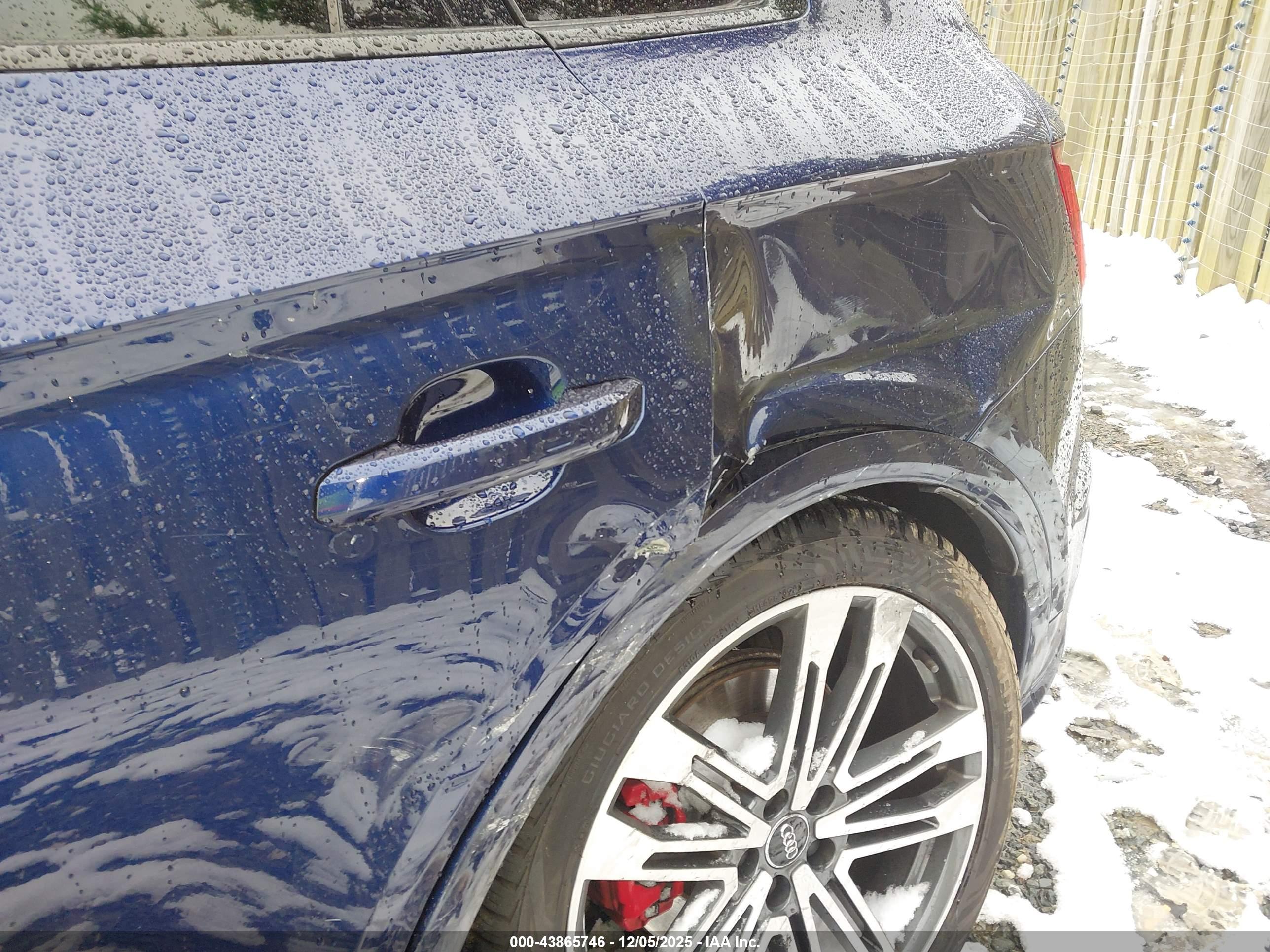 AUDI SQ5 image 6