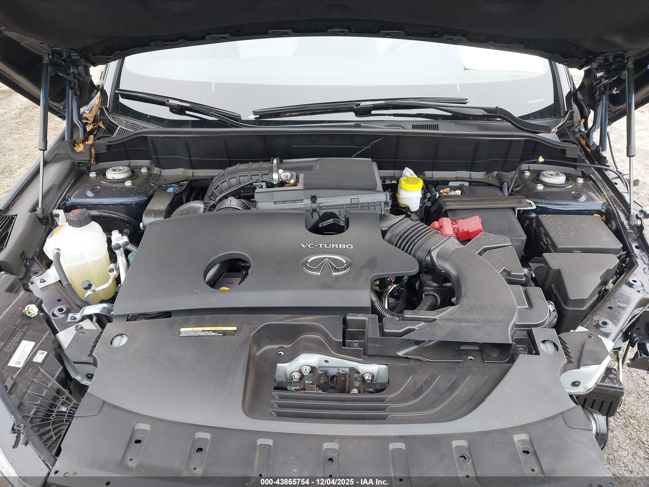INFINITI QX55 image 10