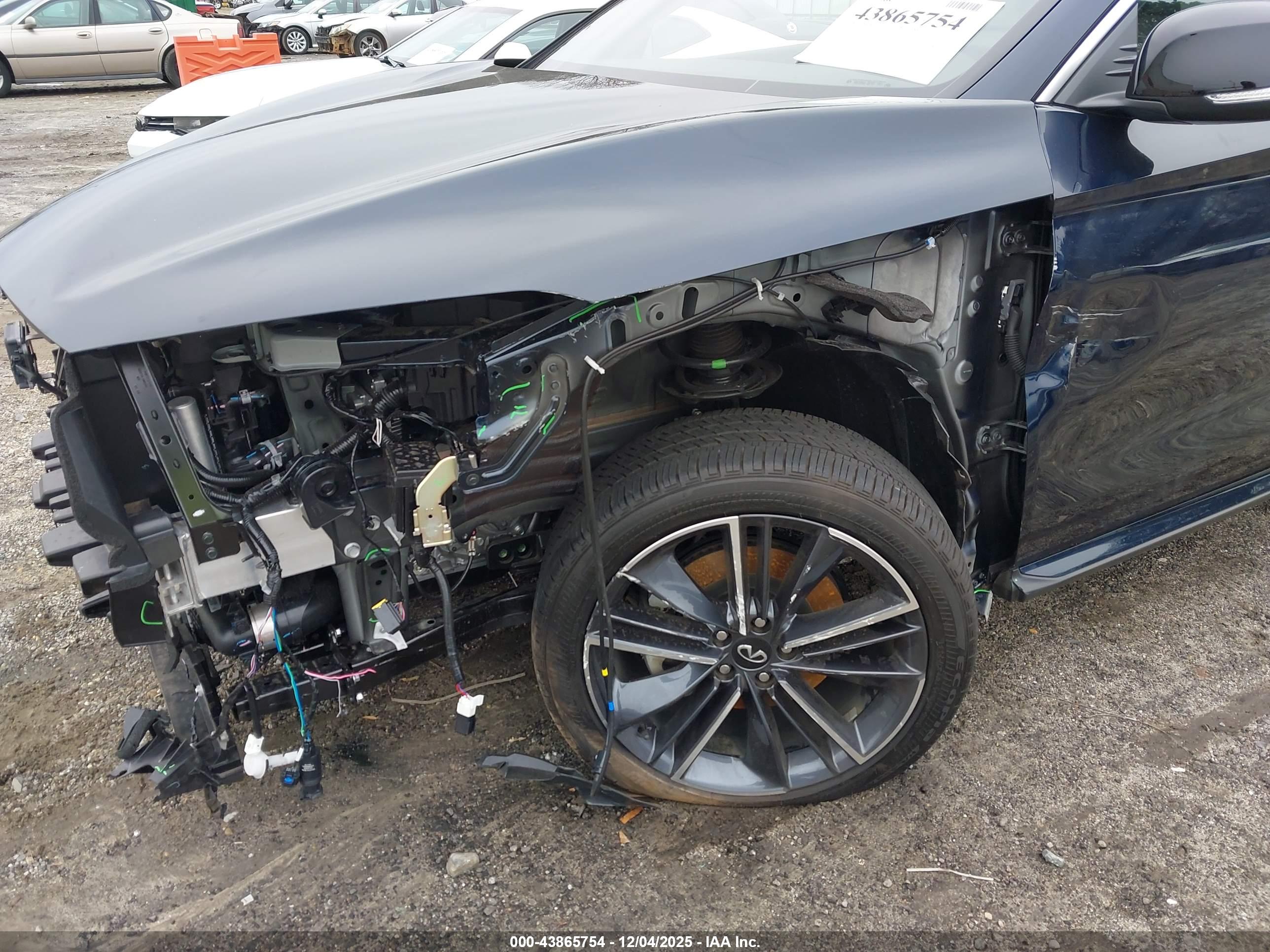 INFINITI QX55 image 6