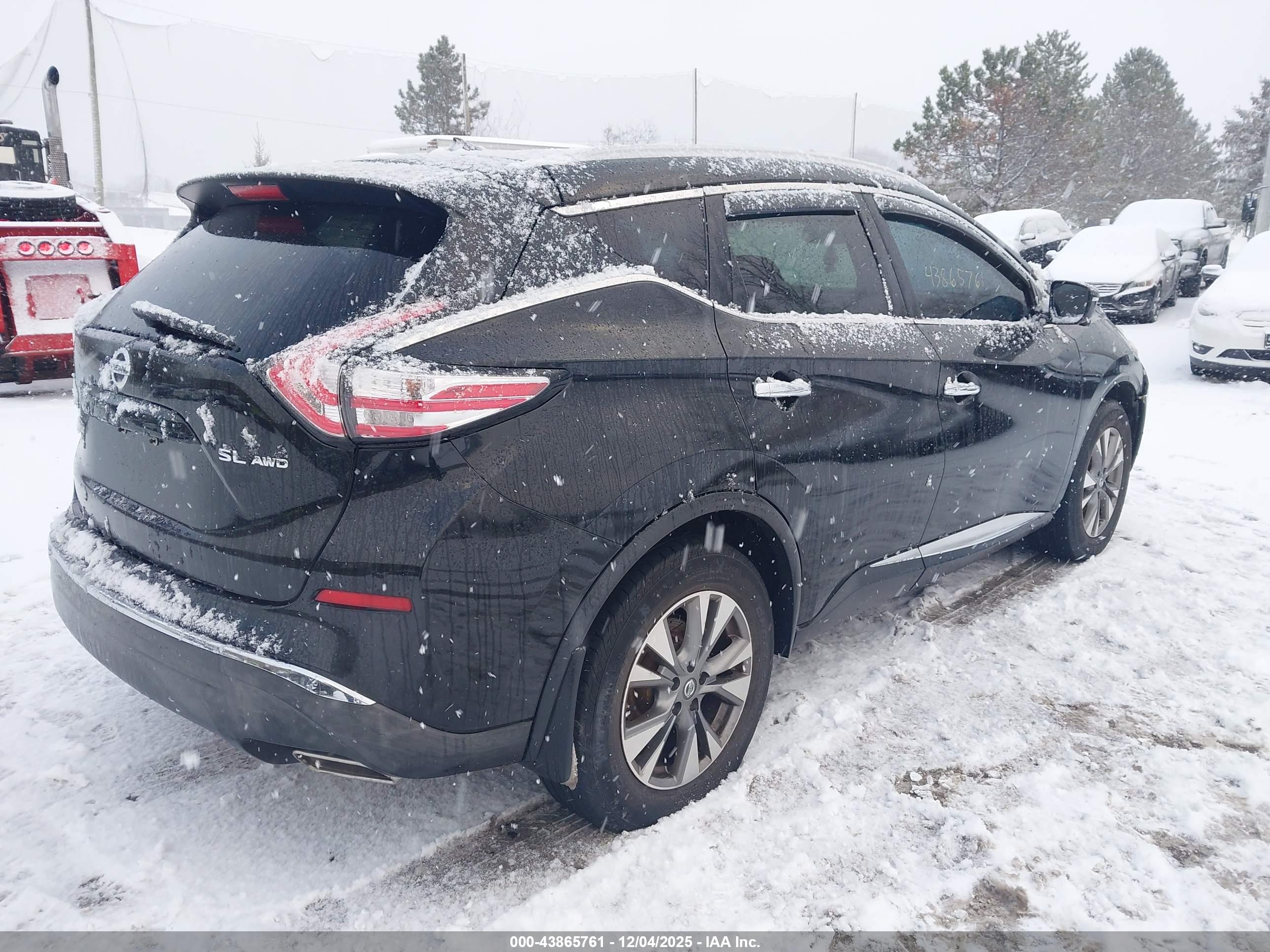 NISSAN MURANO image 4
