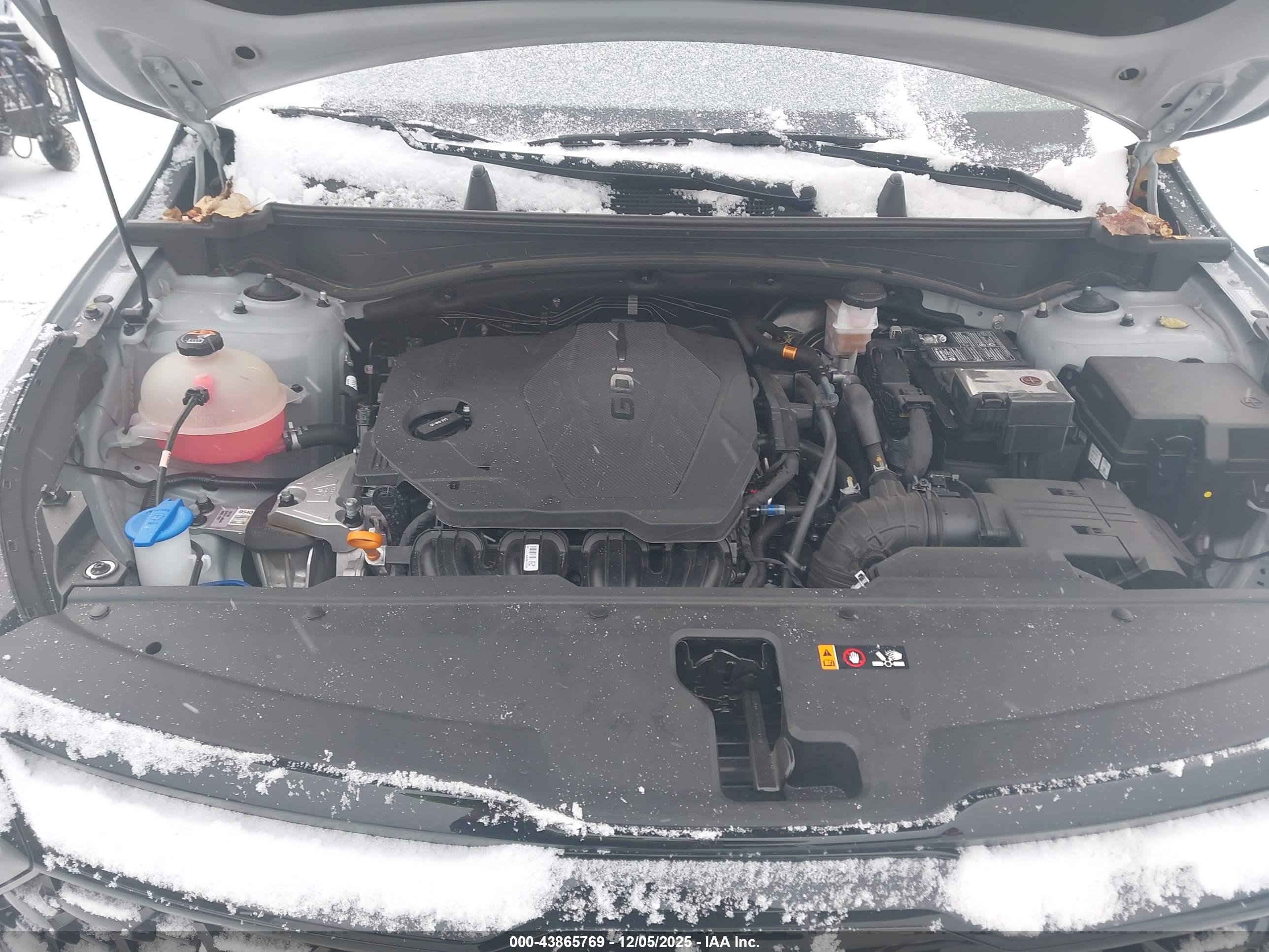 KIA SPORTAGE image 10