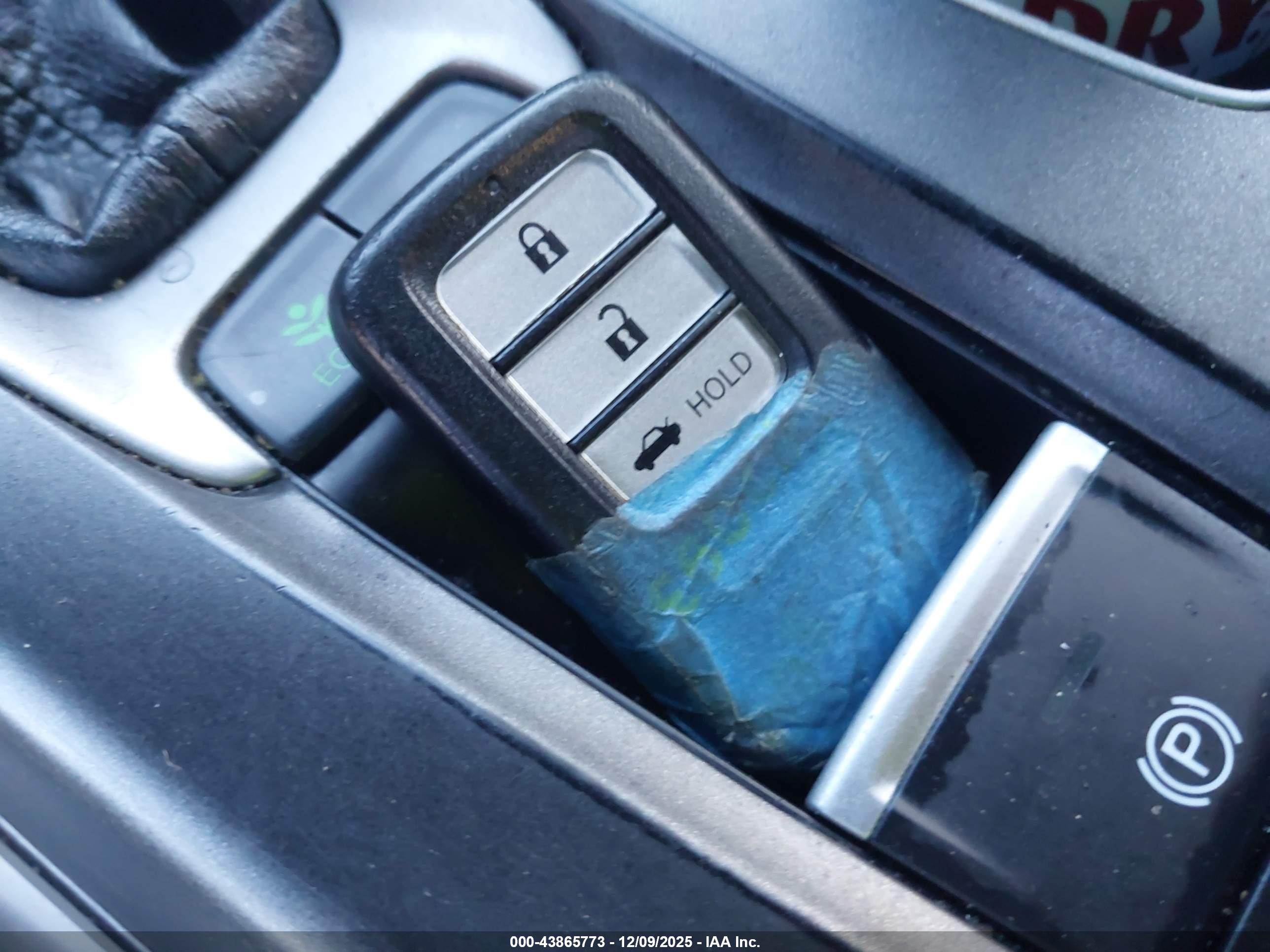 HONDA ACCORD image 11