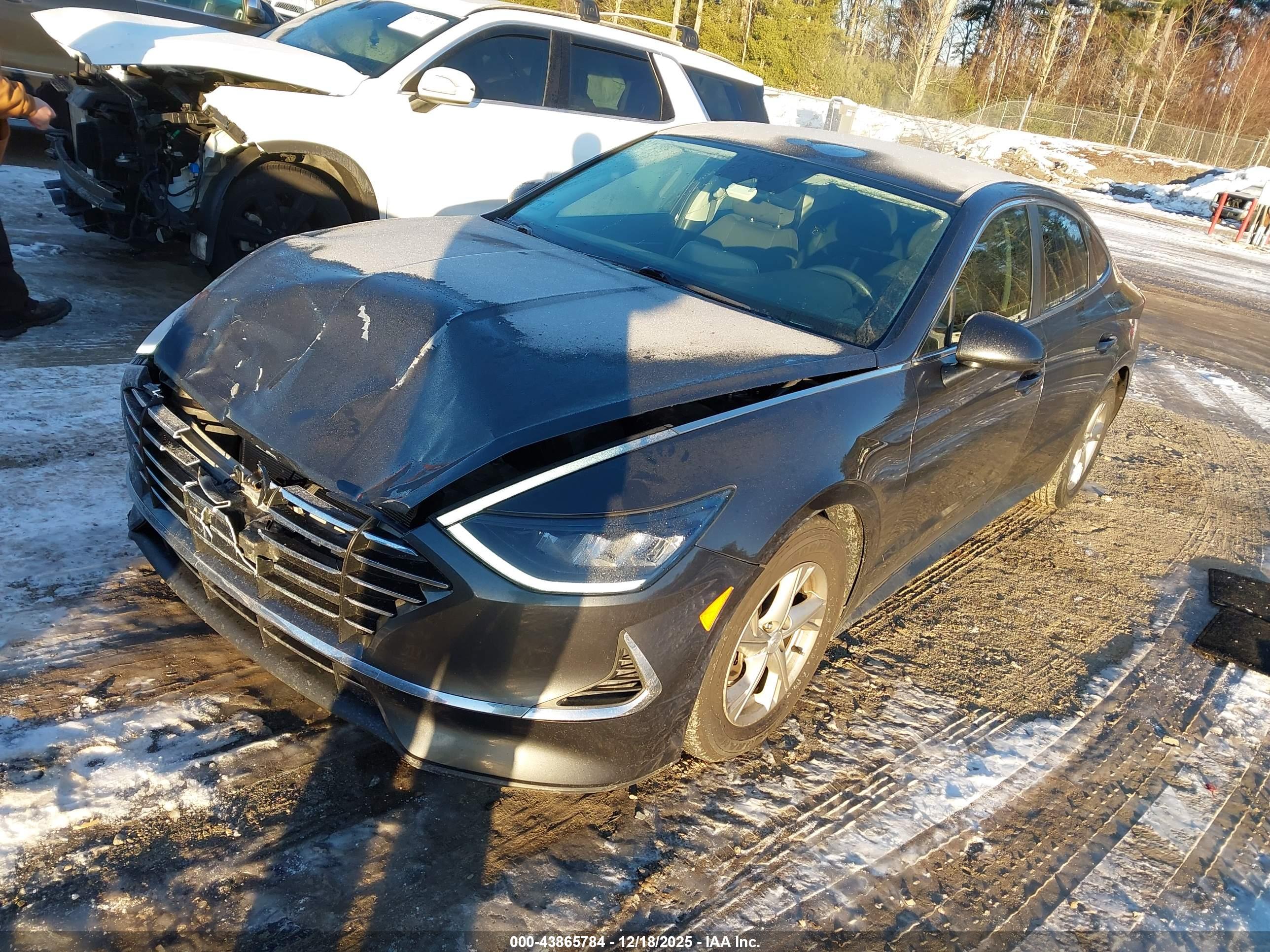 HYUNDAI SONATA image 2