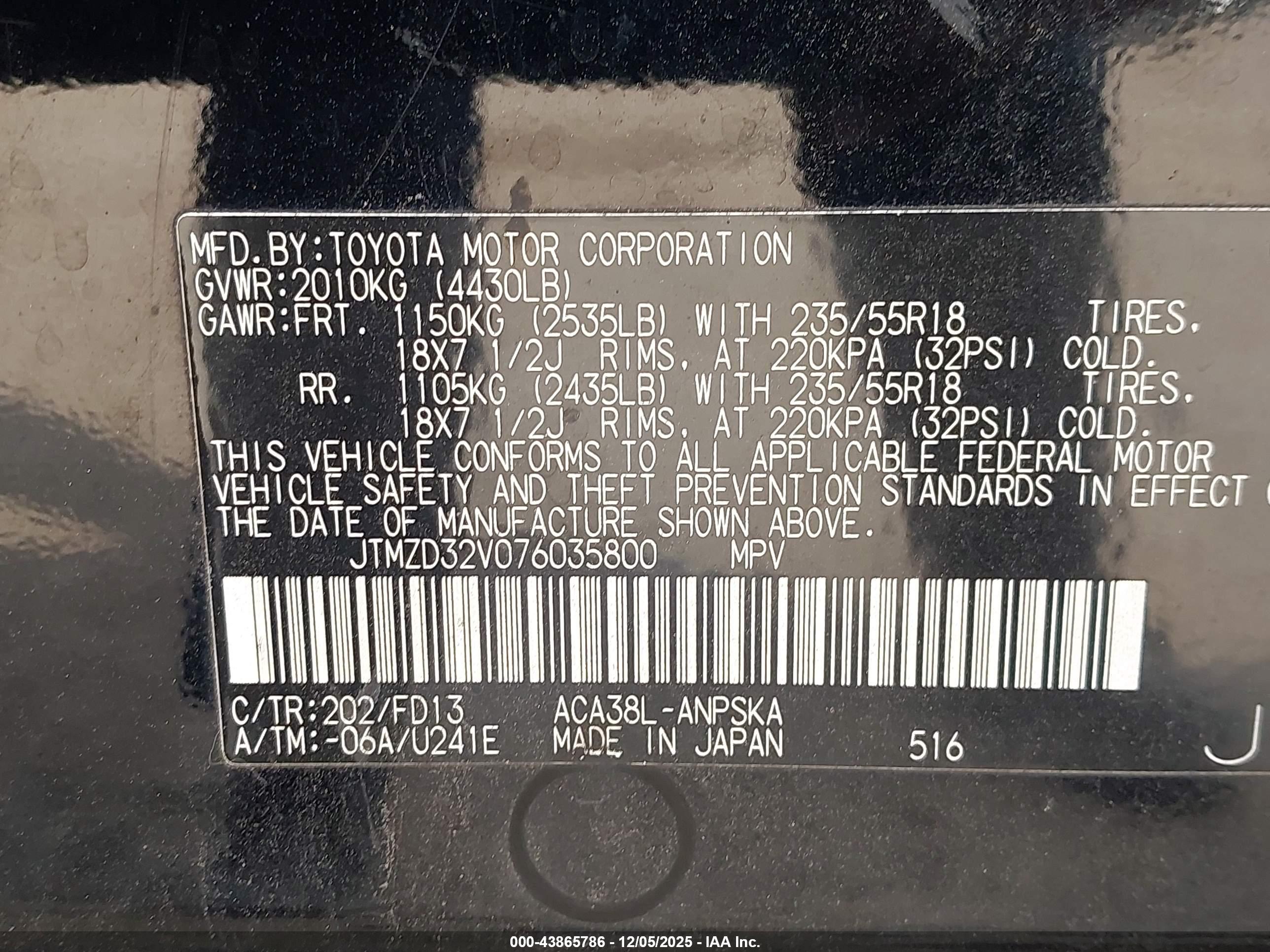 TOYOTA RAV4 image 9