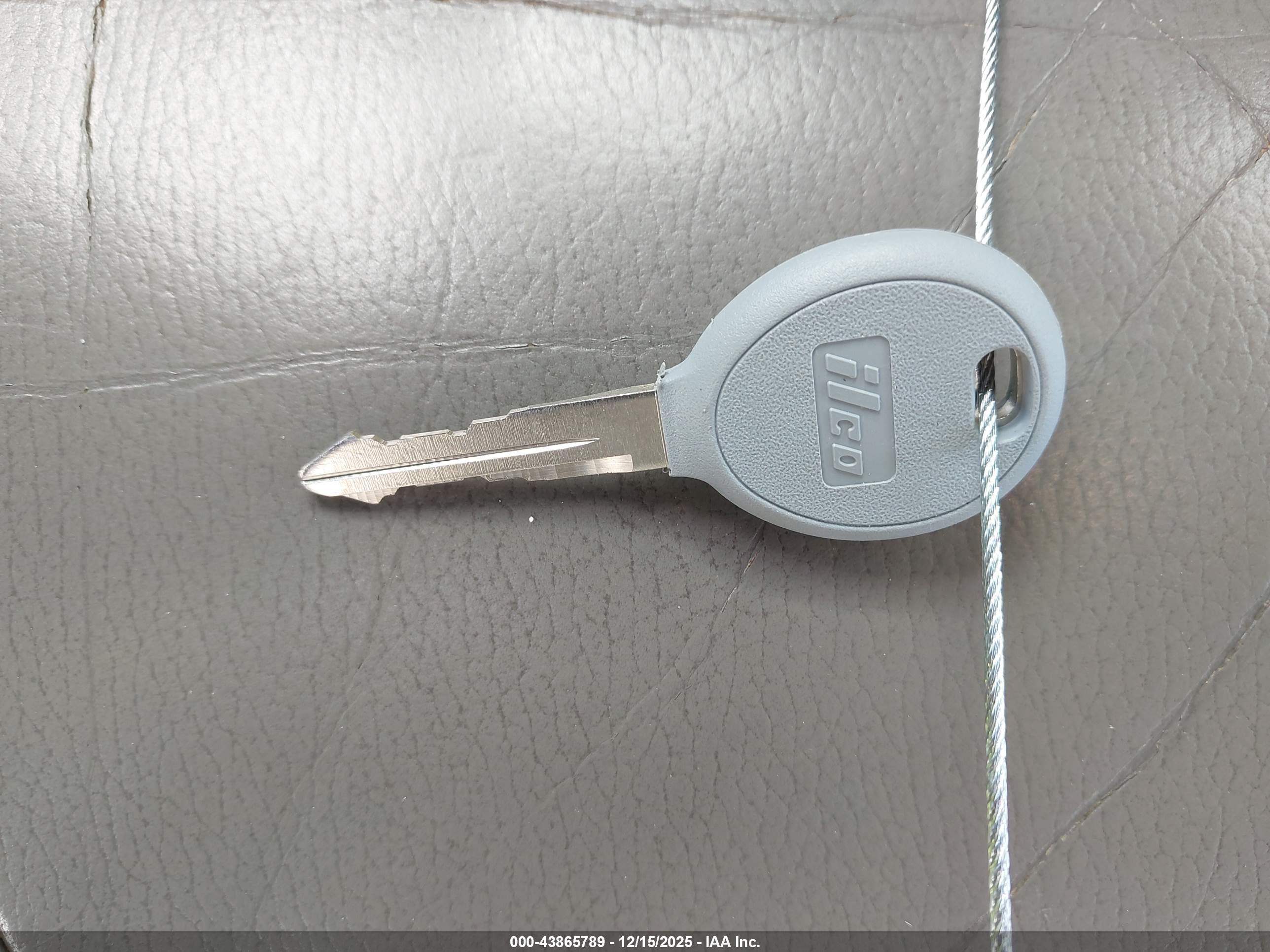 CHRYSLER TOWN image 11