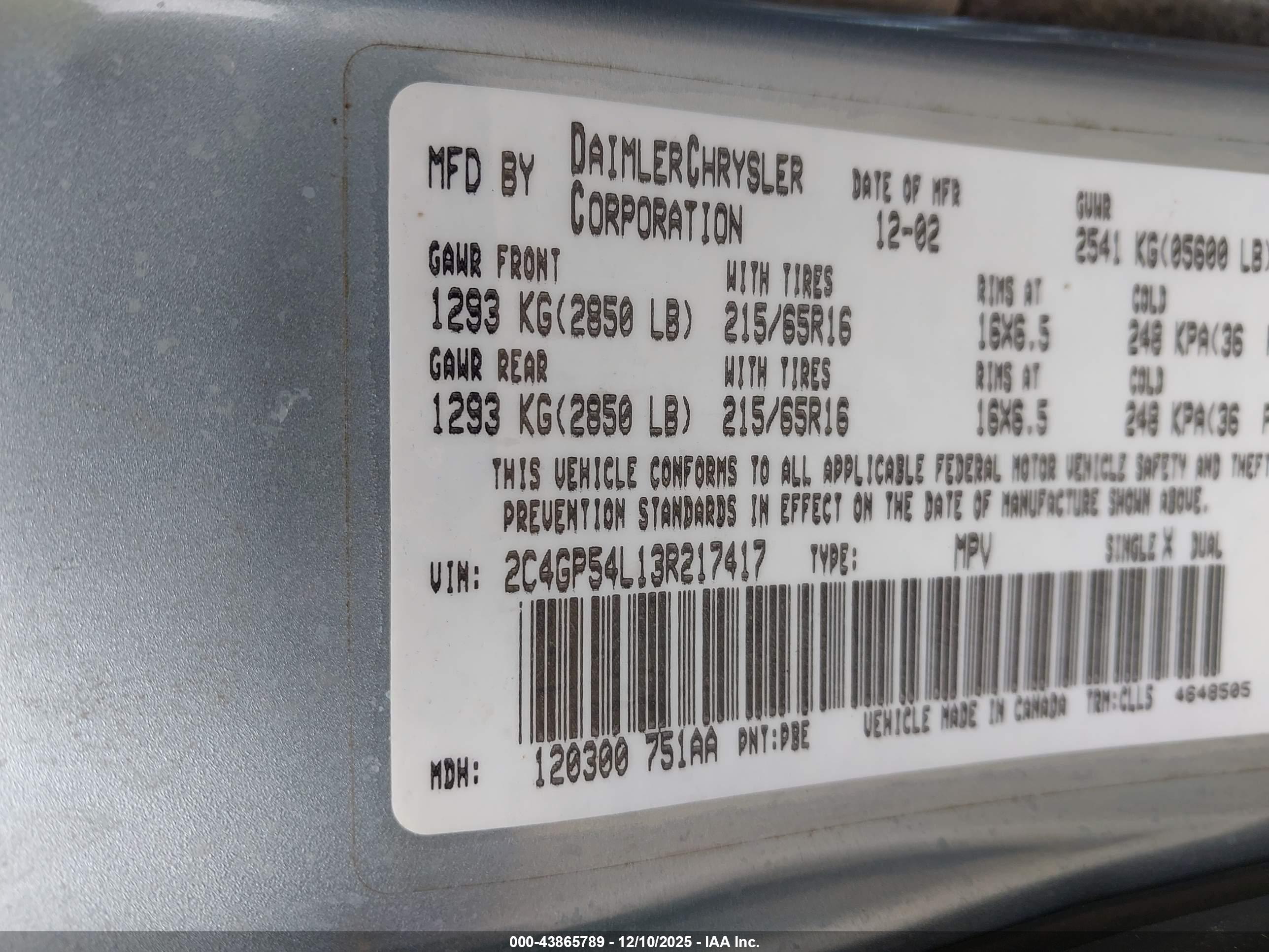 CHRYSLER TOWN image 9
