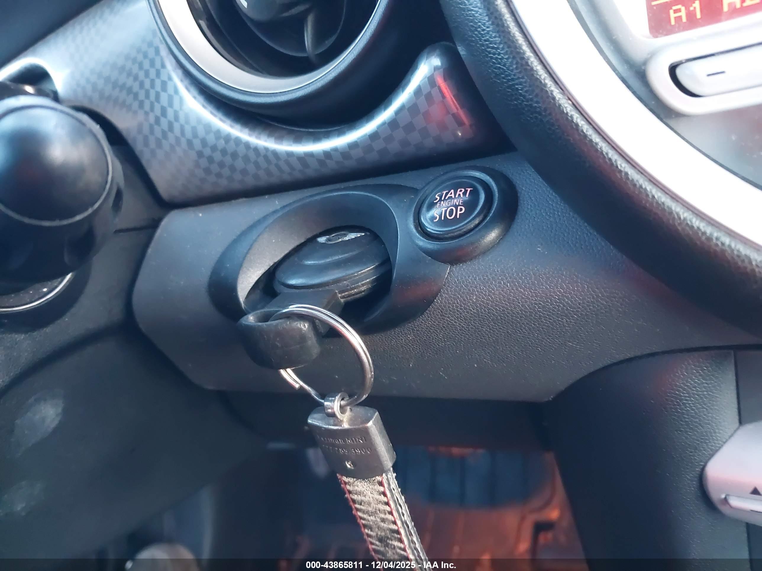 MINI COOPER image 11