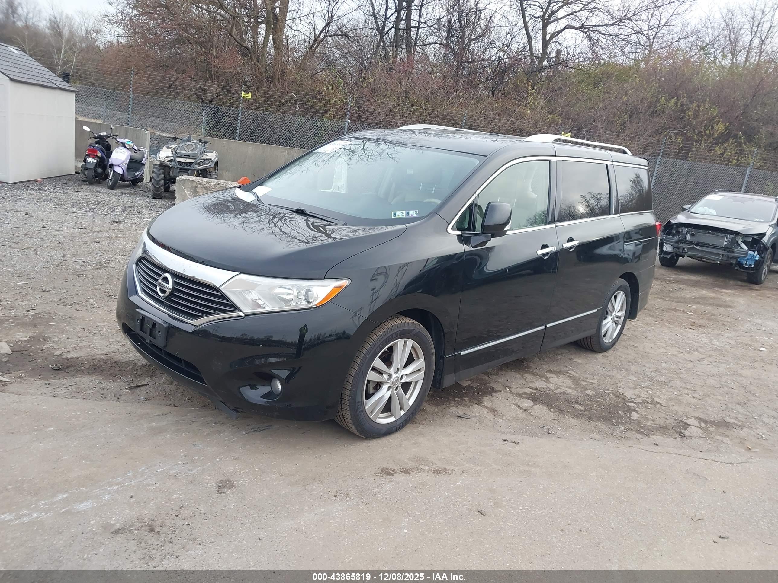 NISSAN QUEST image 2