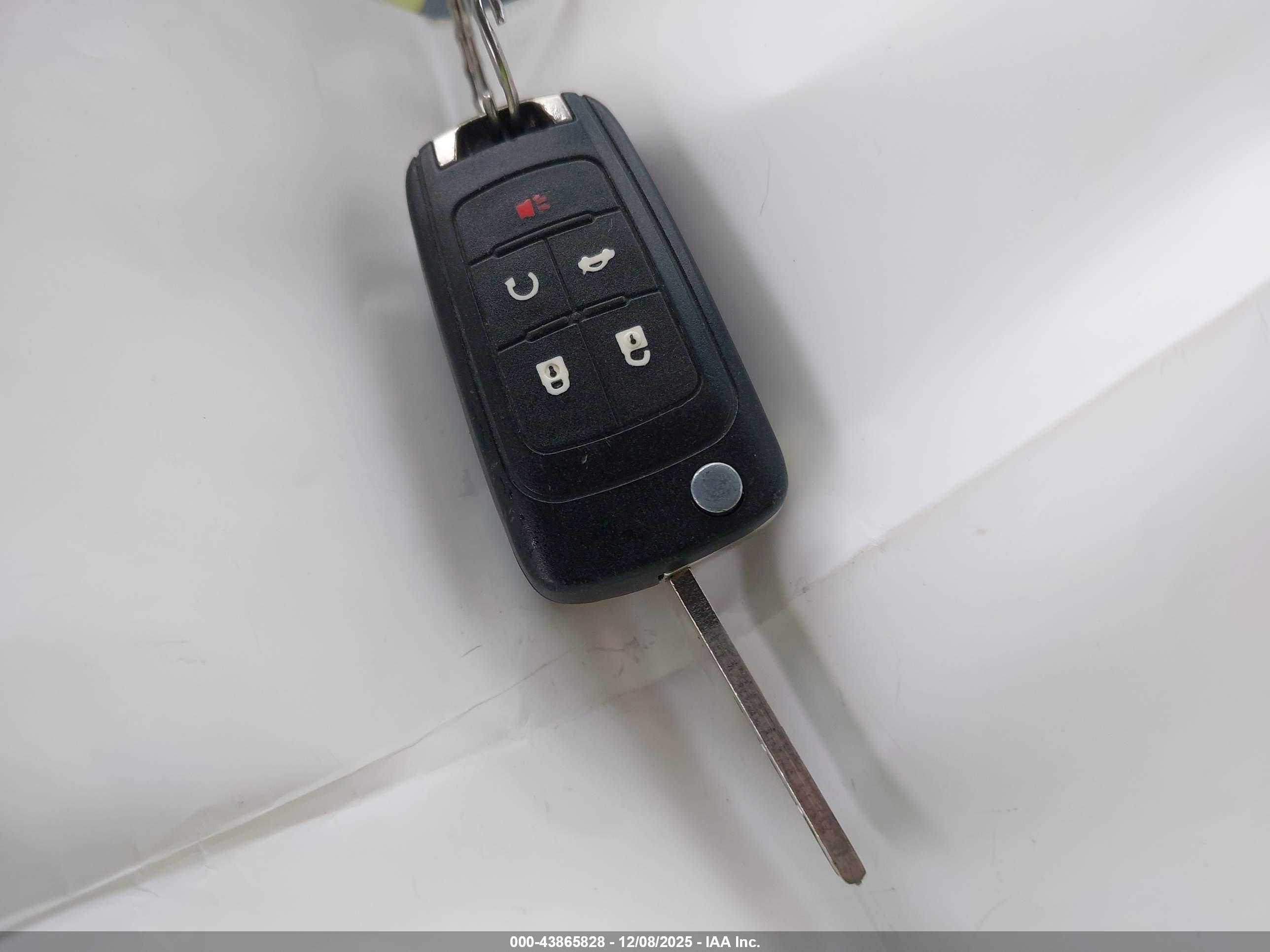 GMC TERRAIN image 11