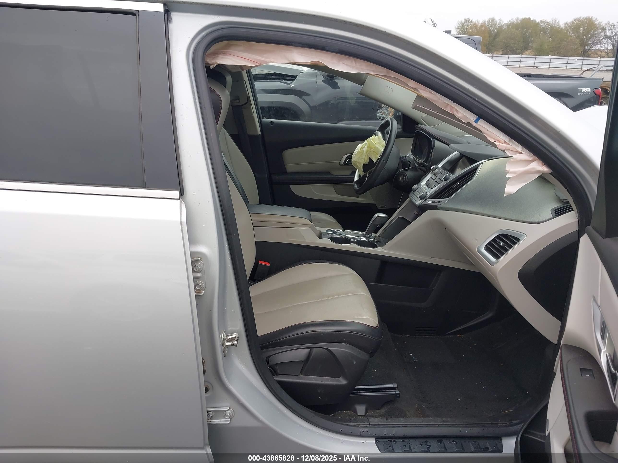 GMC TERRAIN image 5