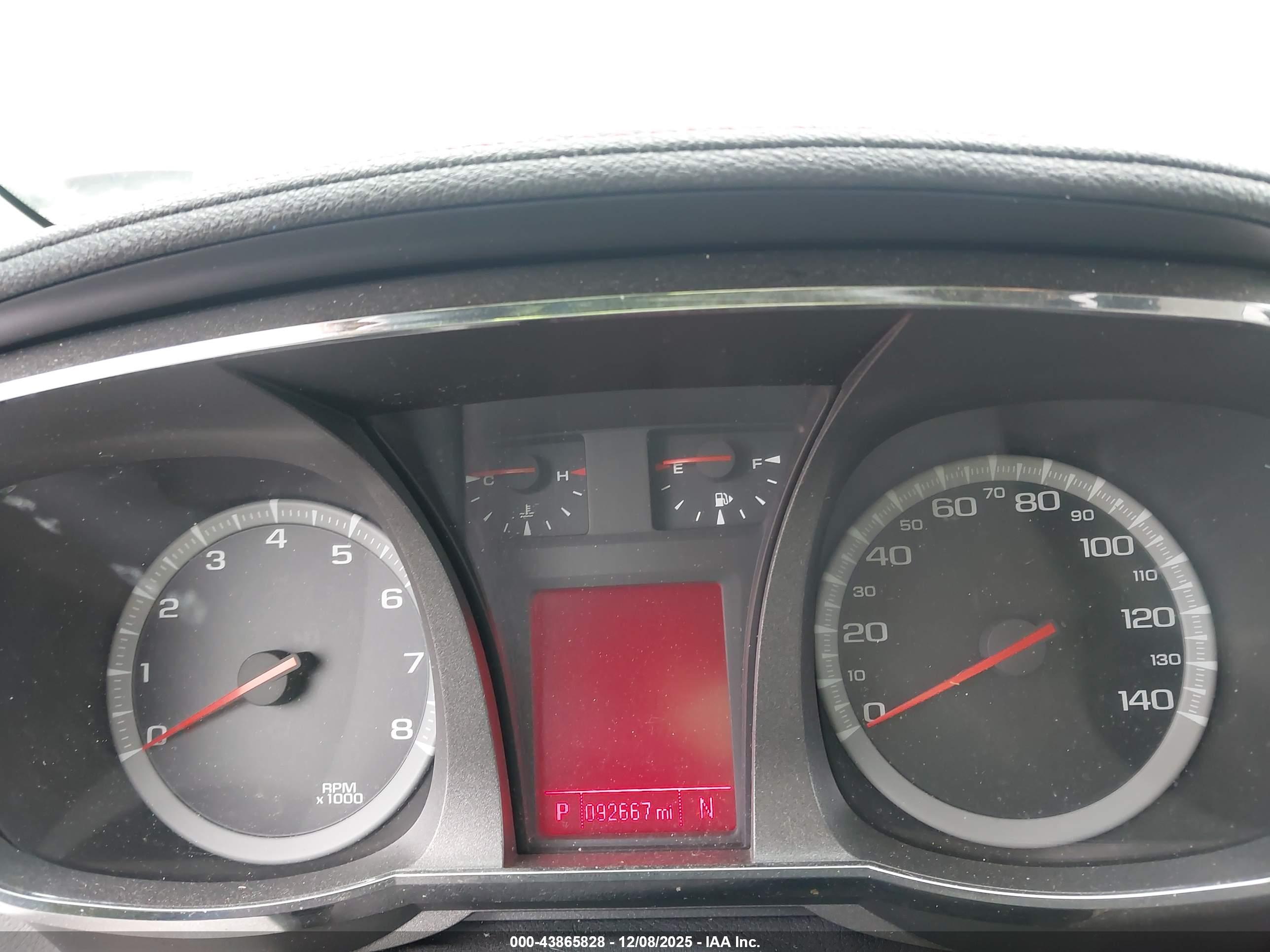 GMC TERRAIN image 7
