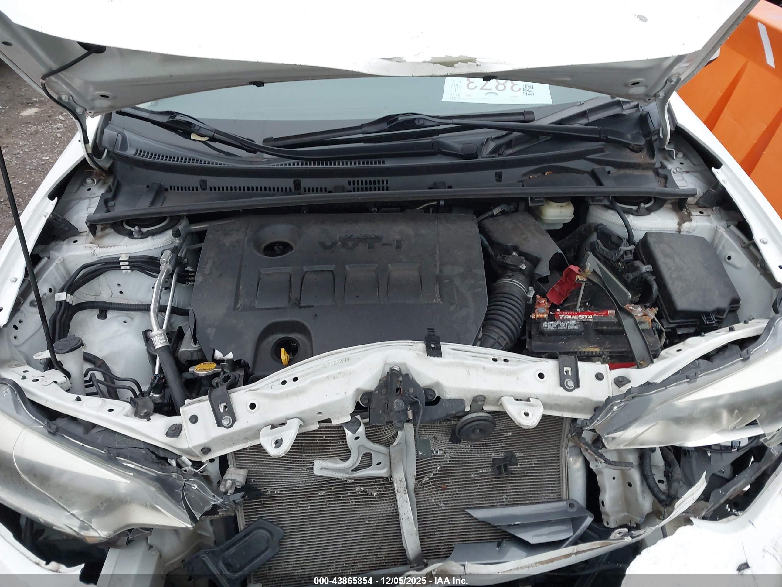 TOYOTA COROLLA image 10