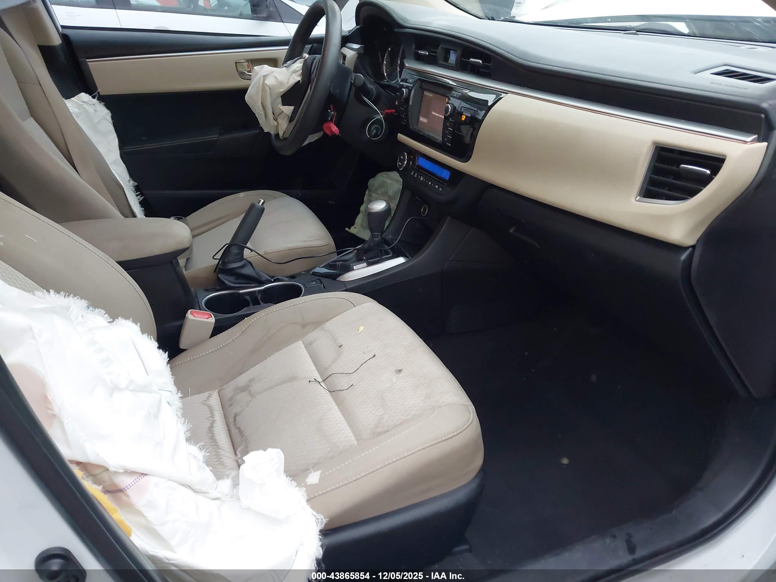 TOYOTA COROLLA image 5