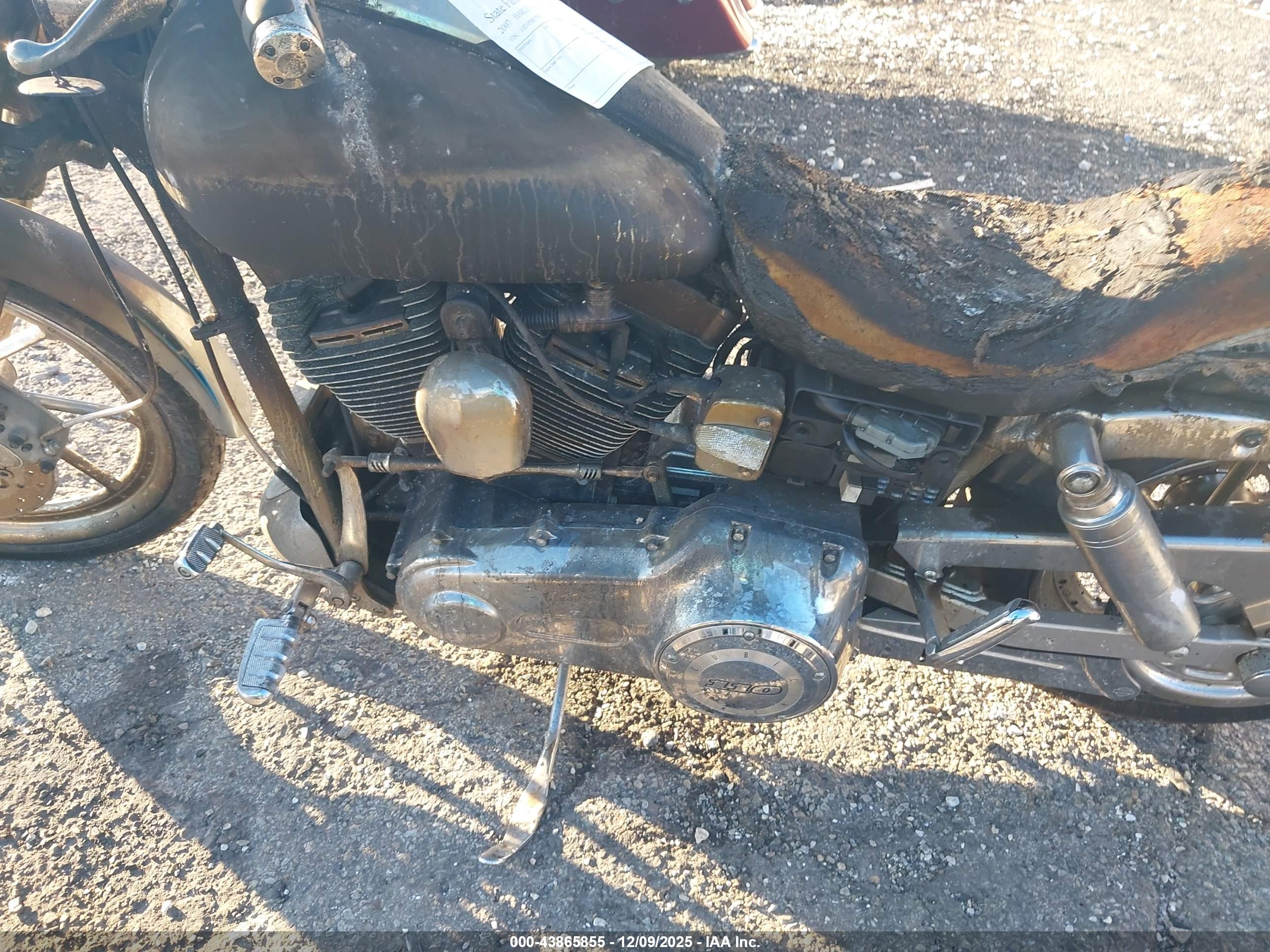 HARLEY-DAVIDSON FXDSE image 9