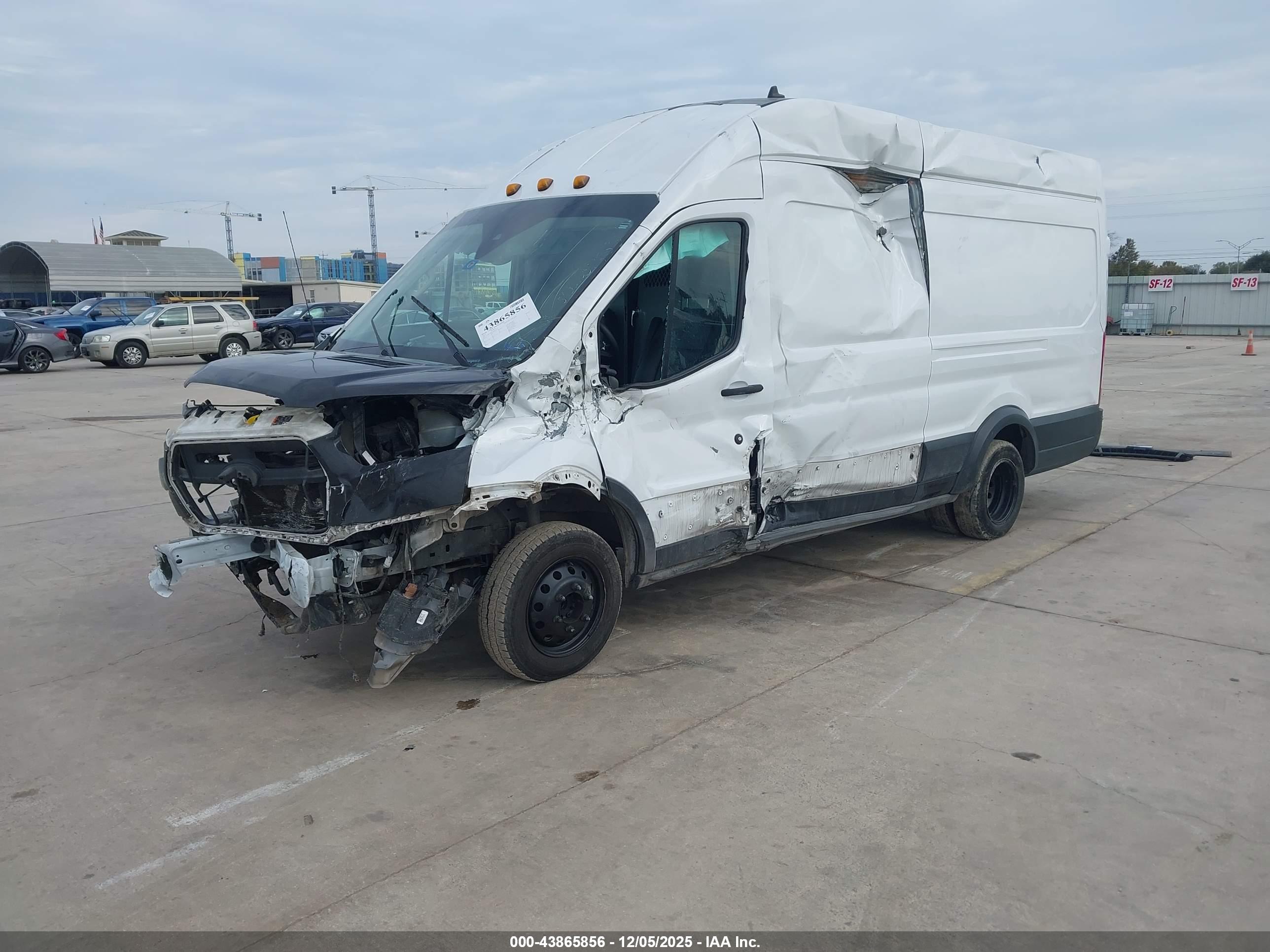 FORD TRANSIT-350 image 2