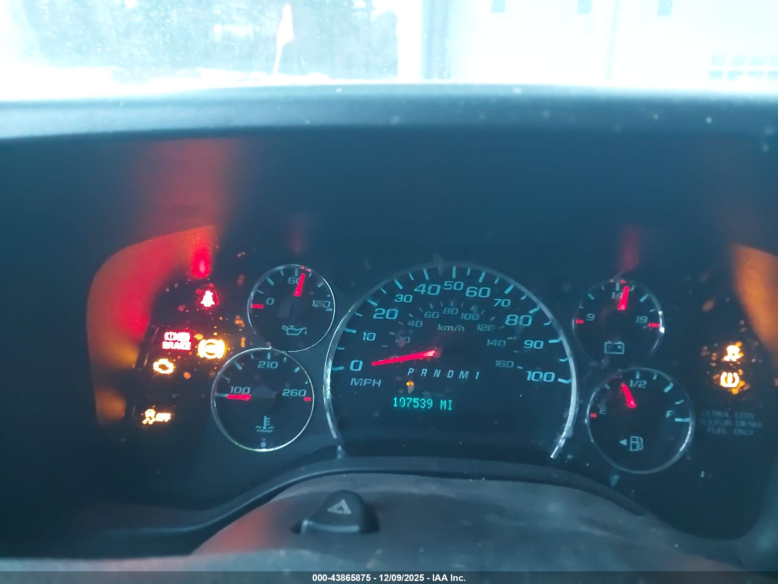 GMC SAVANA image 7