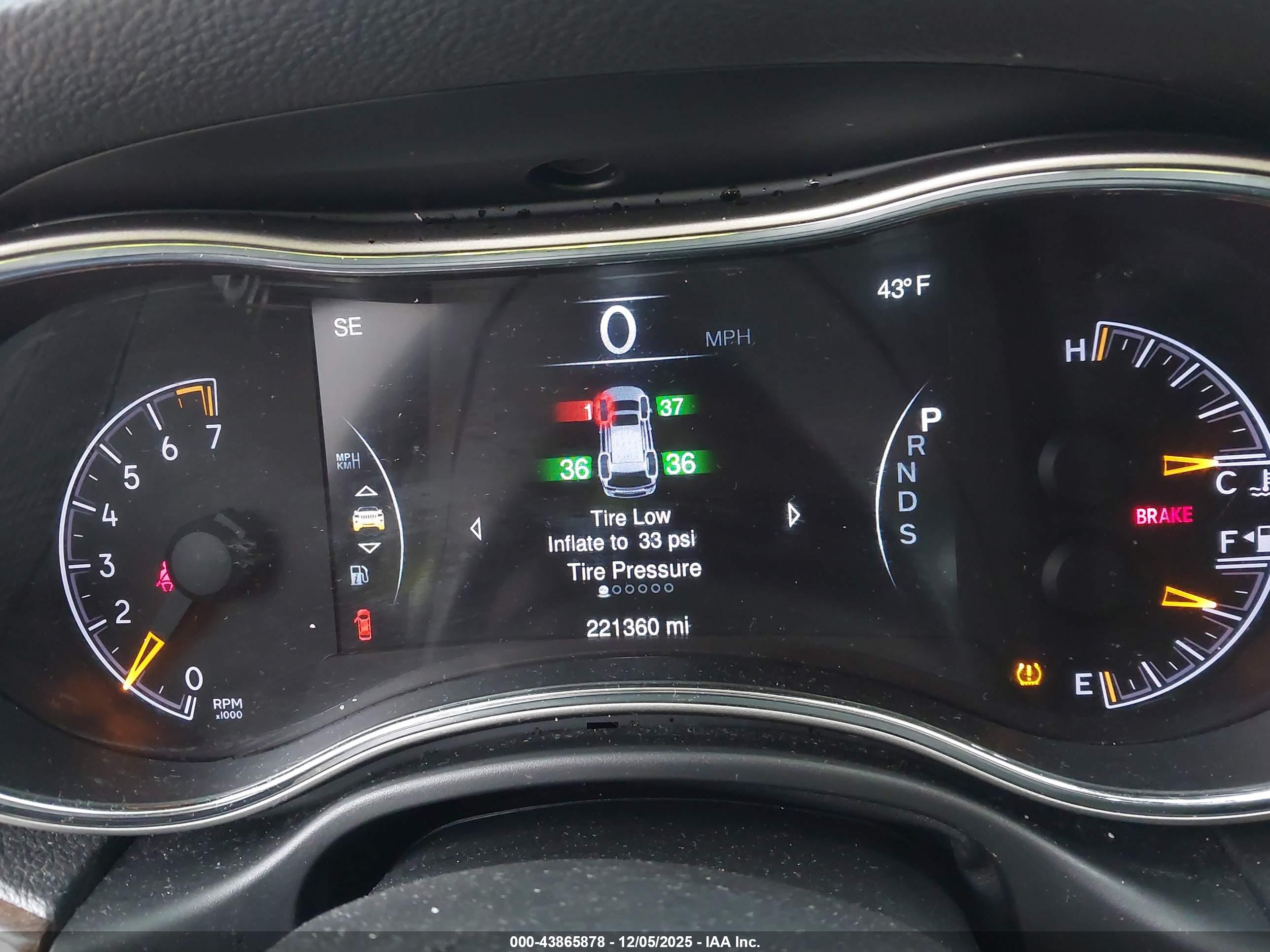 JEEP GRAND image 7