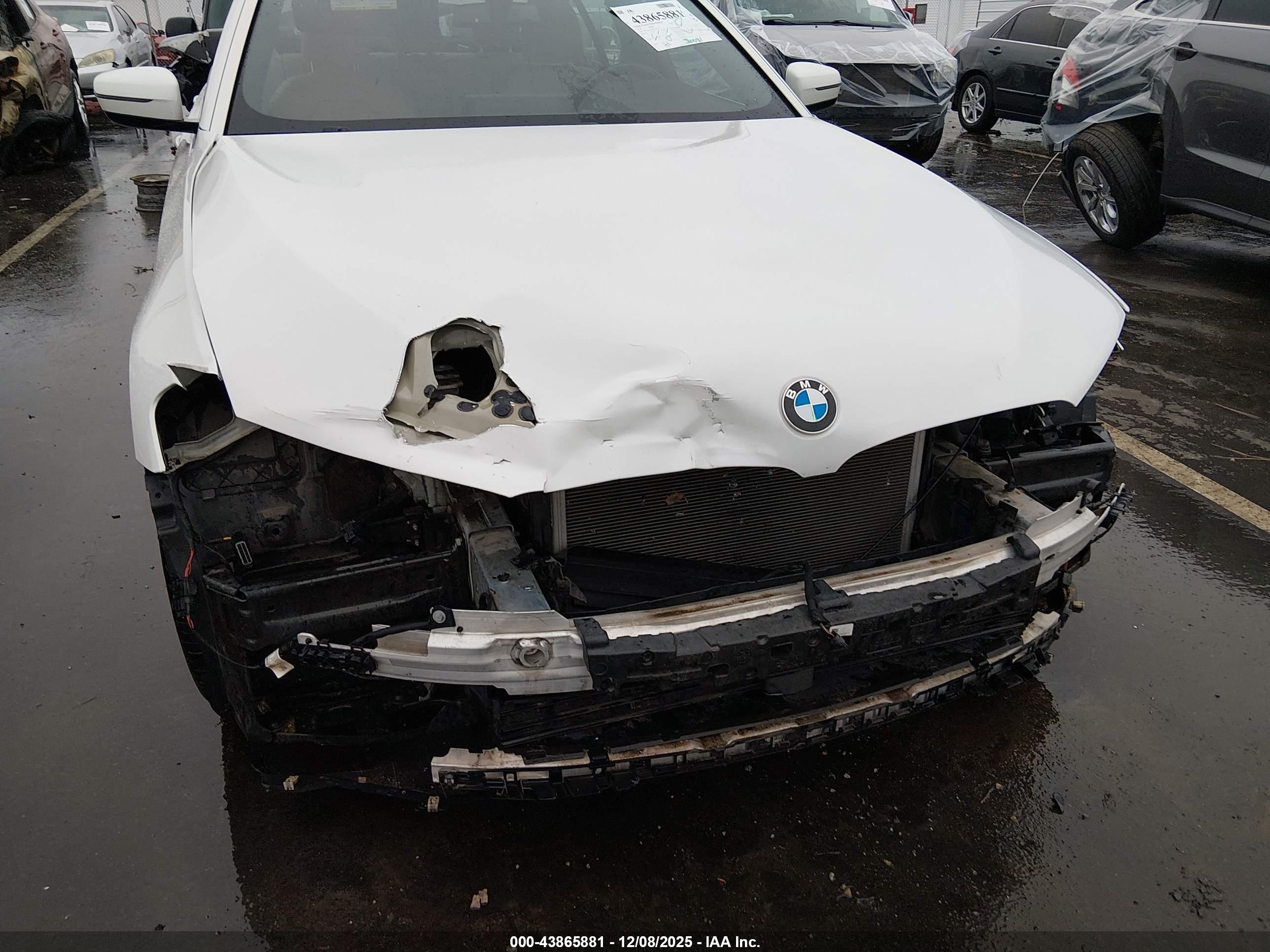 BMW 530I image 6