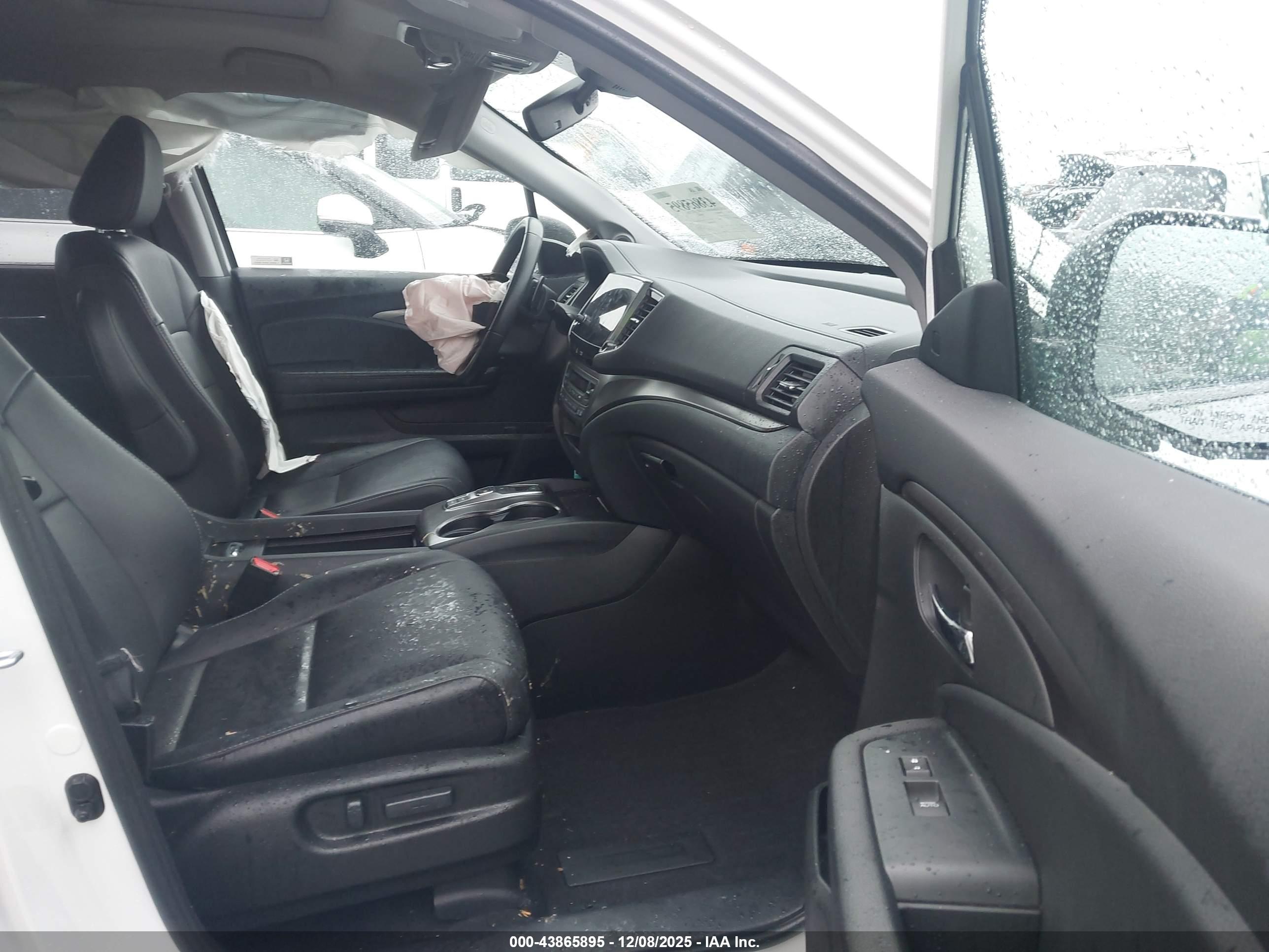 HONDA PILOT image 5