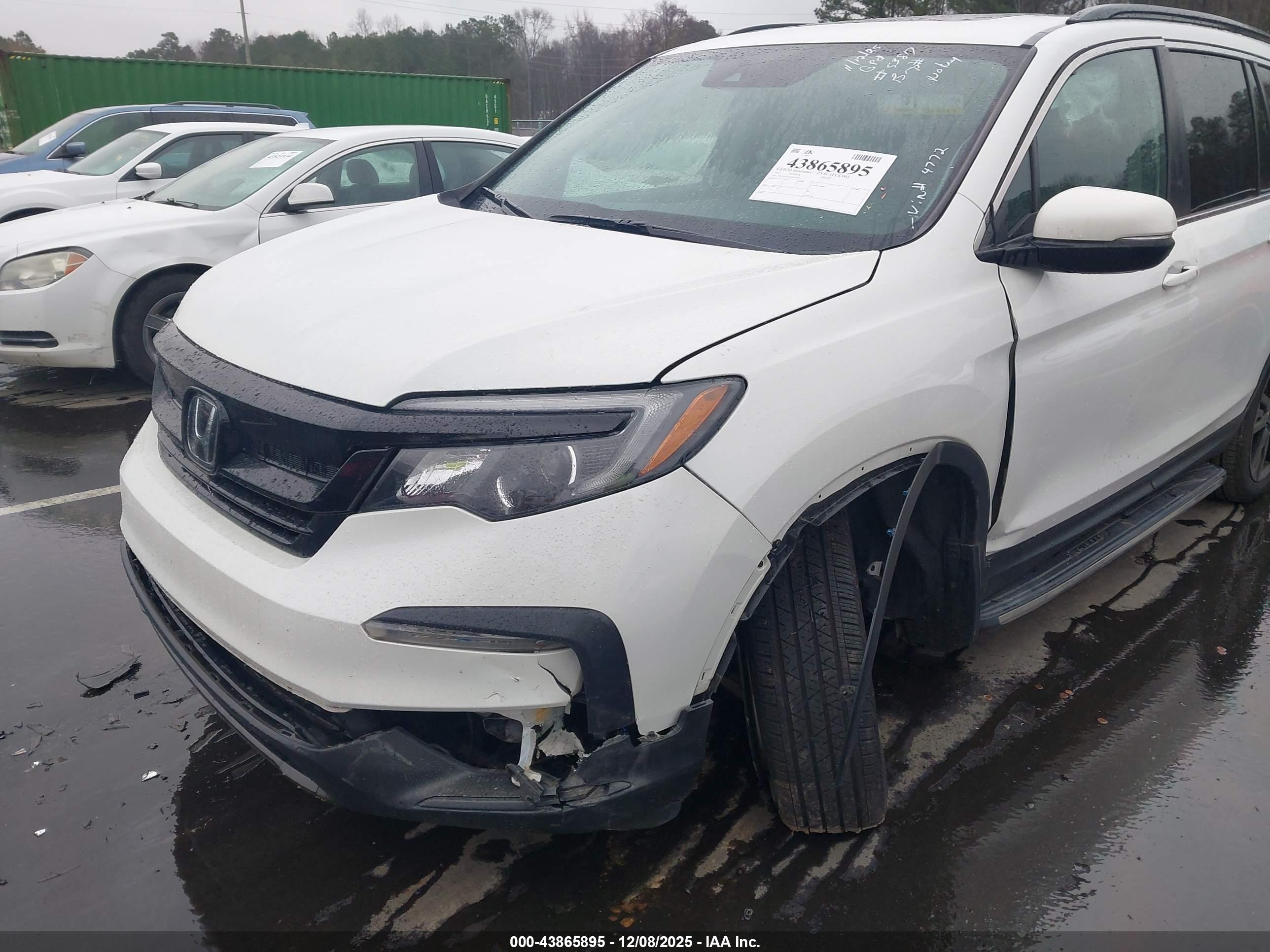 HONDA PILOT image 6