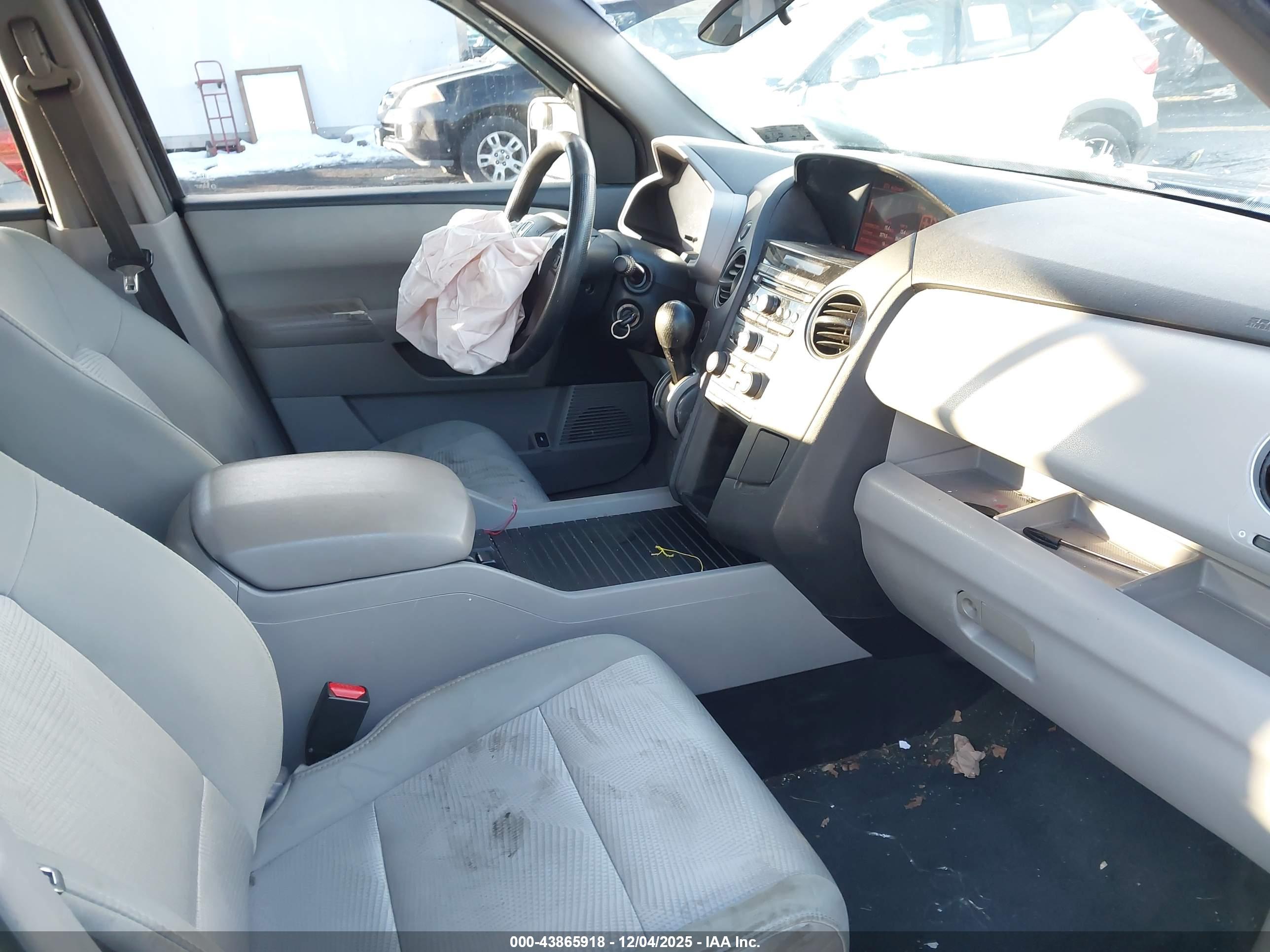 HONDA PILOT image 5