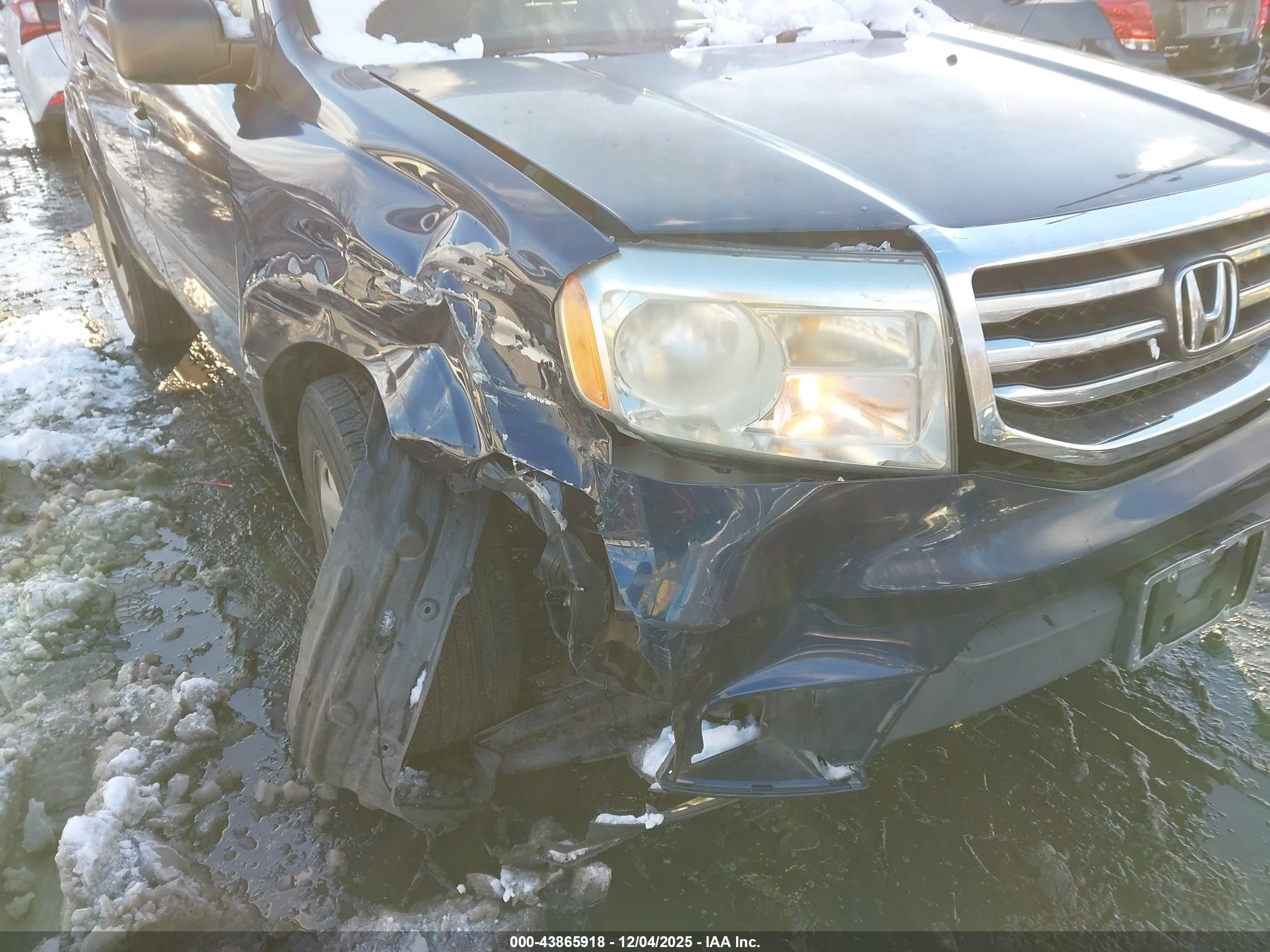 HONDA PILOT image 6