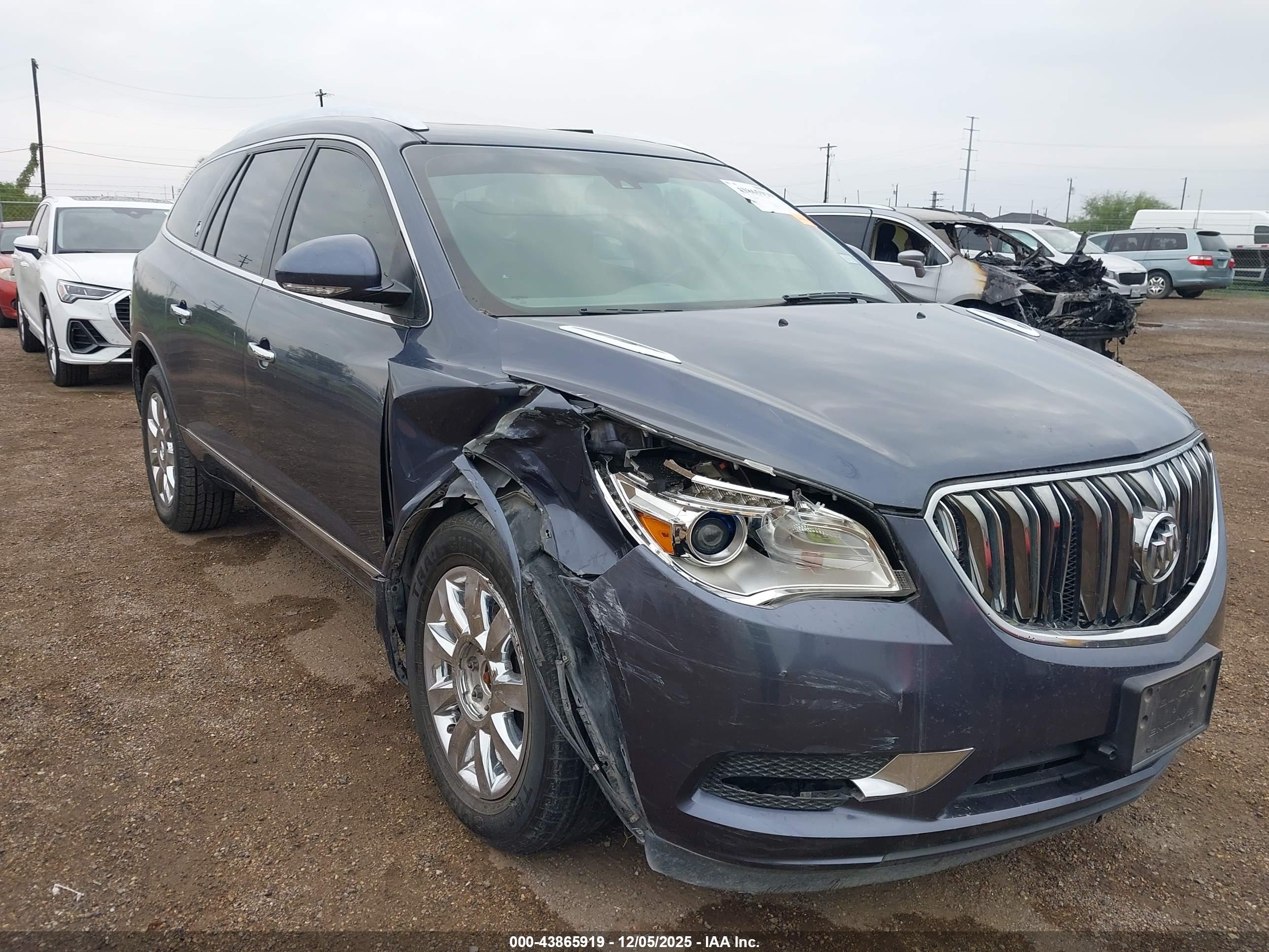 BUICK ENCLAVE image 6