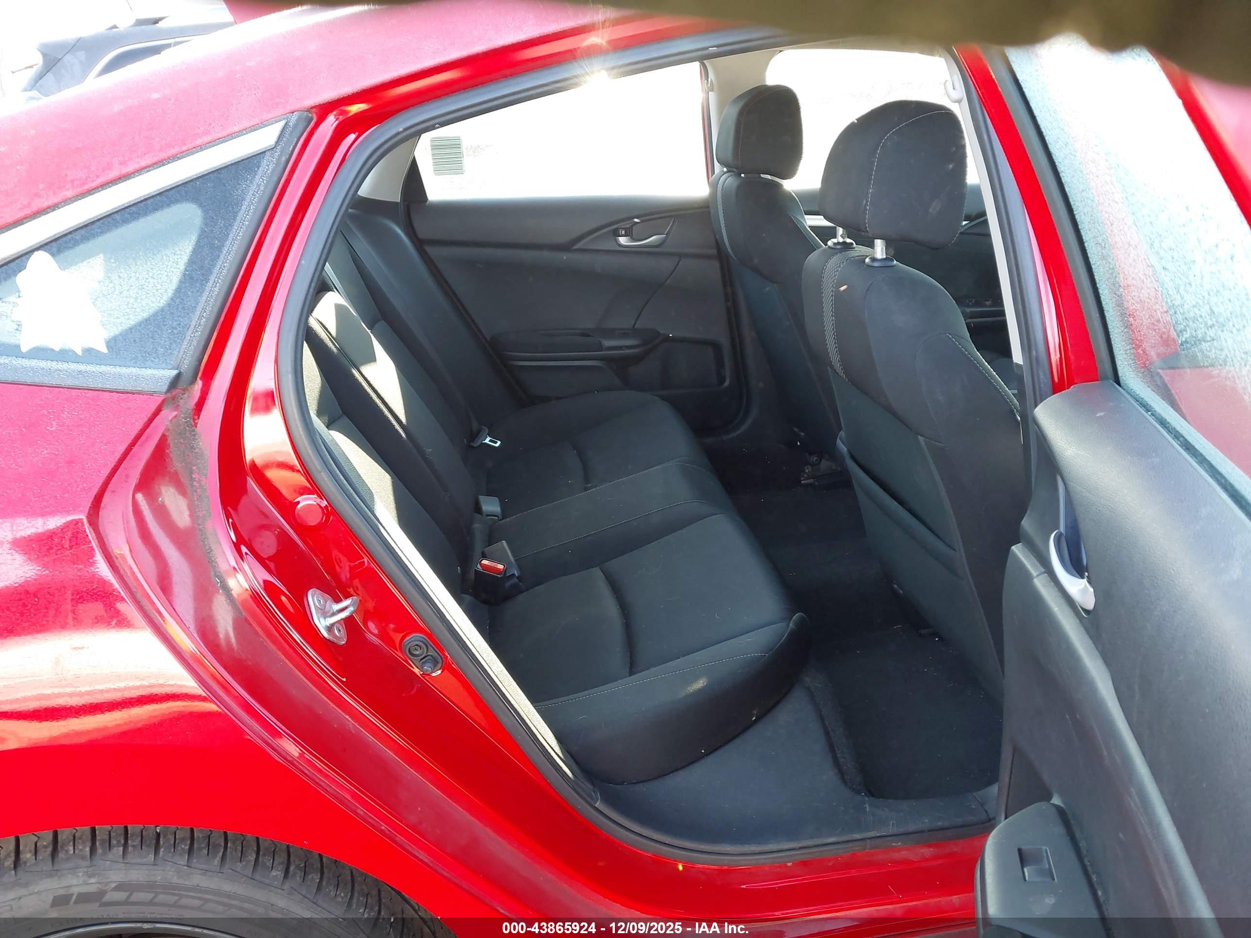 HONDA CIVIC image 8