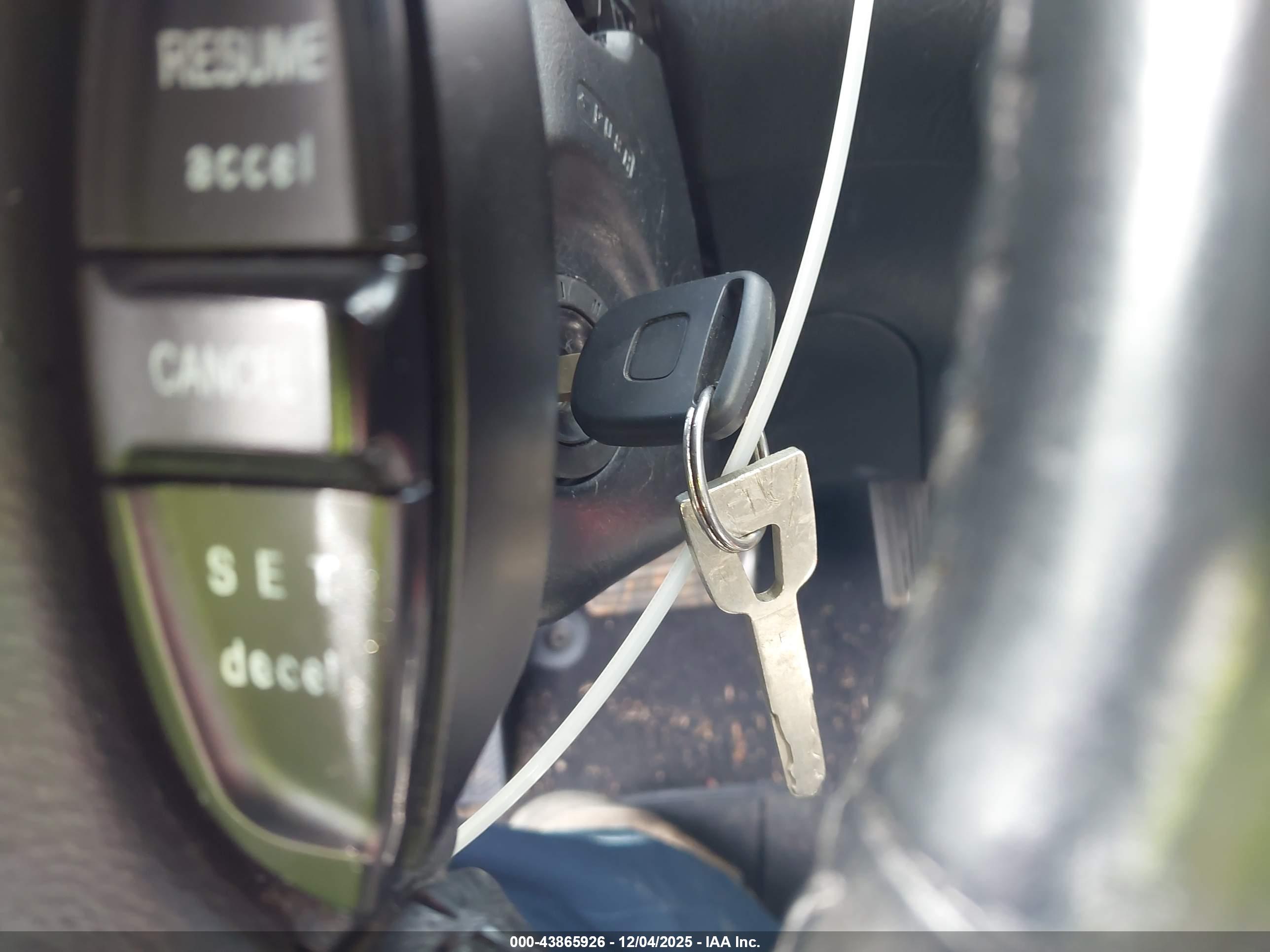 HONDA CIVIC image 11