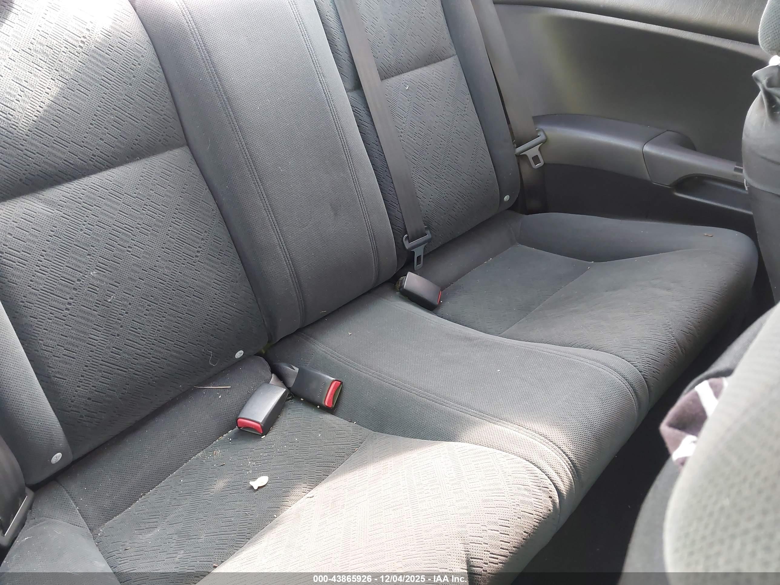 HONDA CIVIC image 8