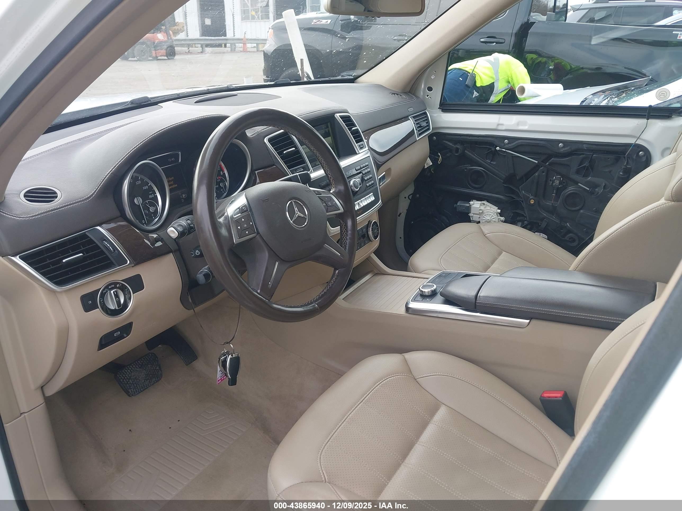 MERCEDES-BENZ GL image 5