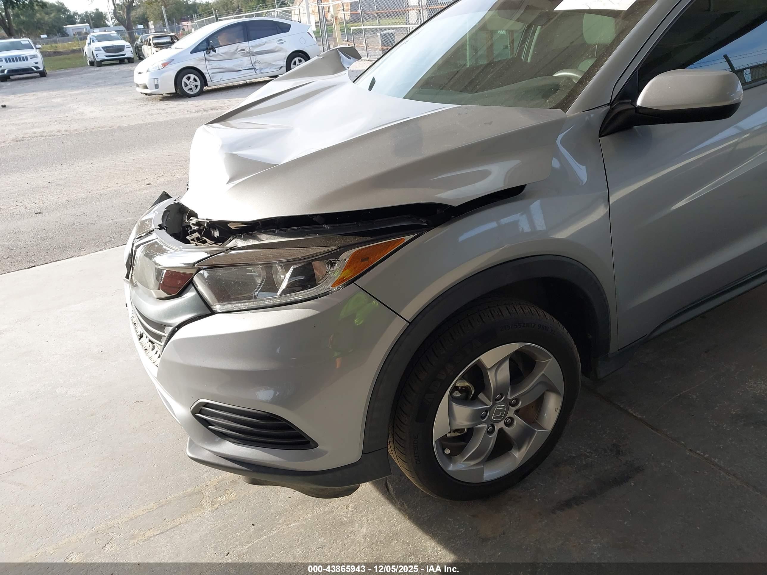 HONDA HR-V image 6