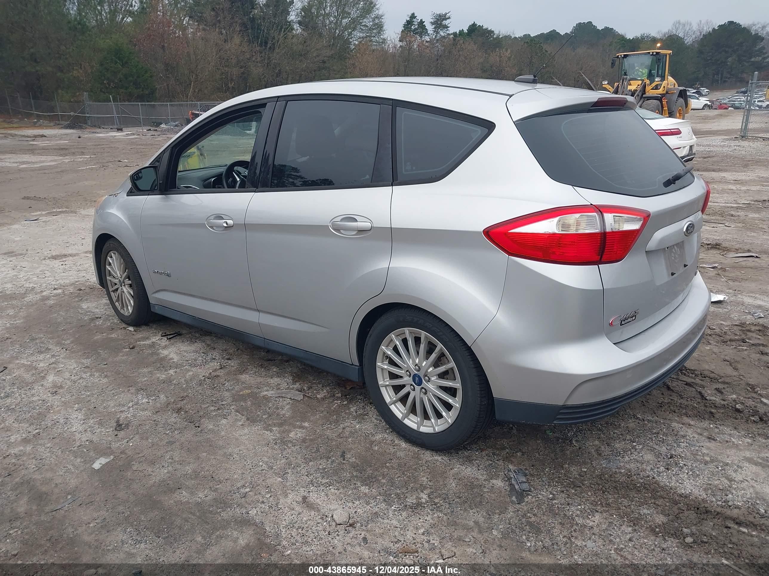FORD C-MAX image 3