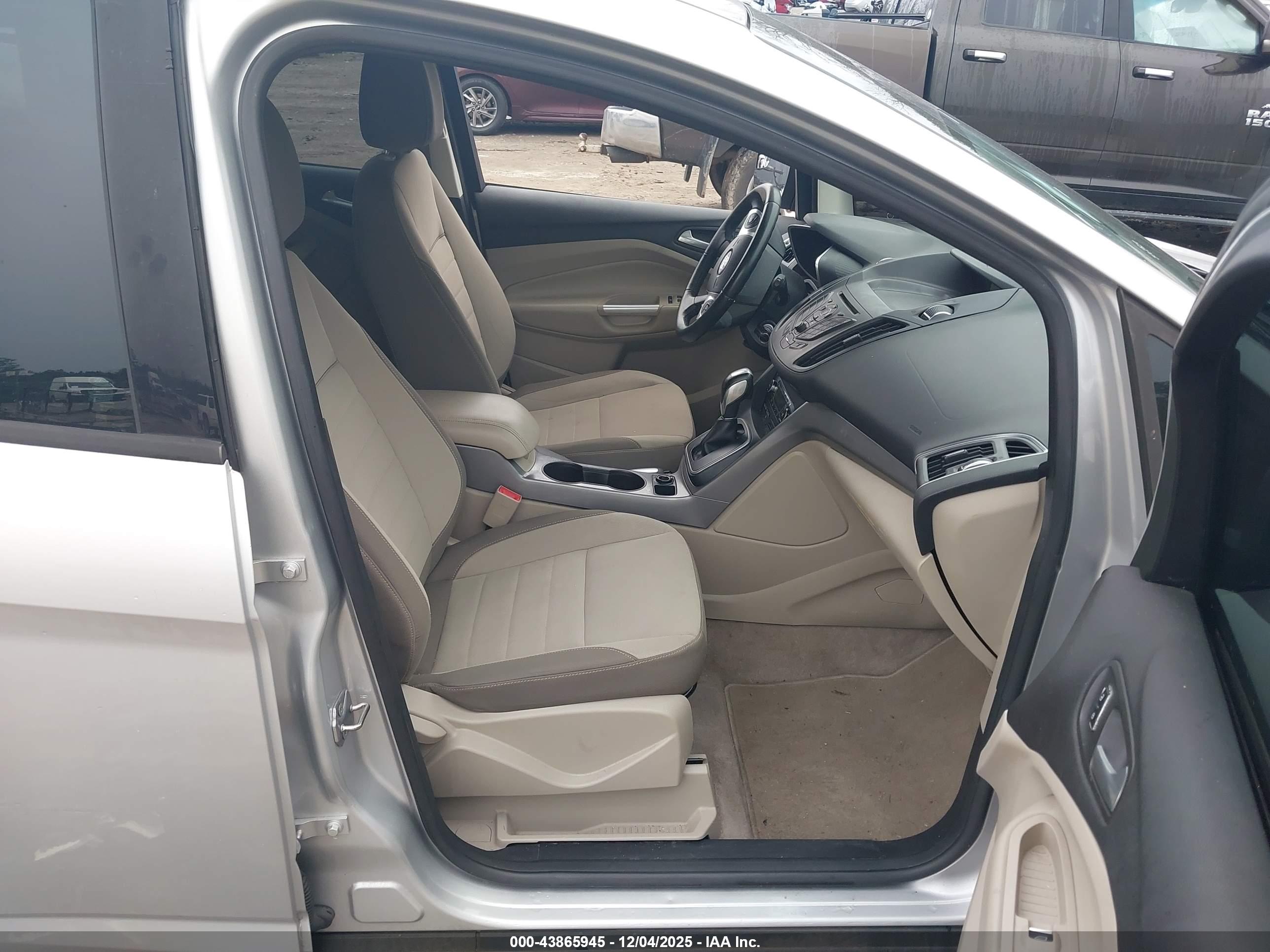 FORD C-MAX image 5
