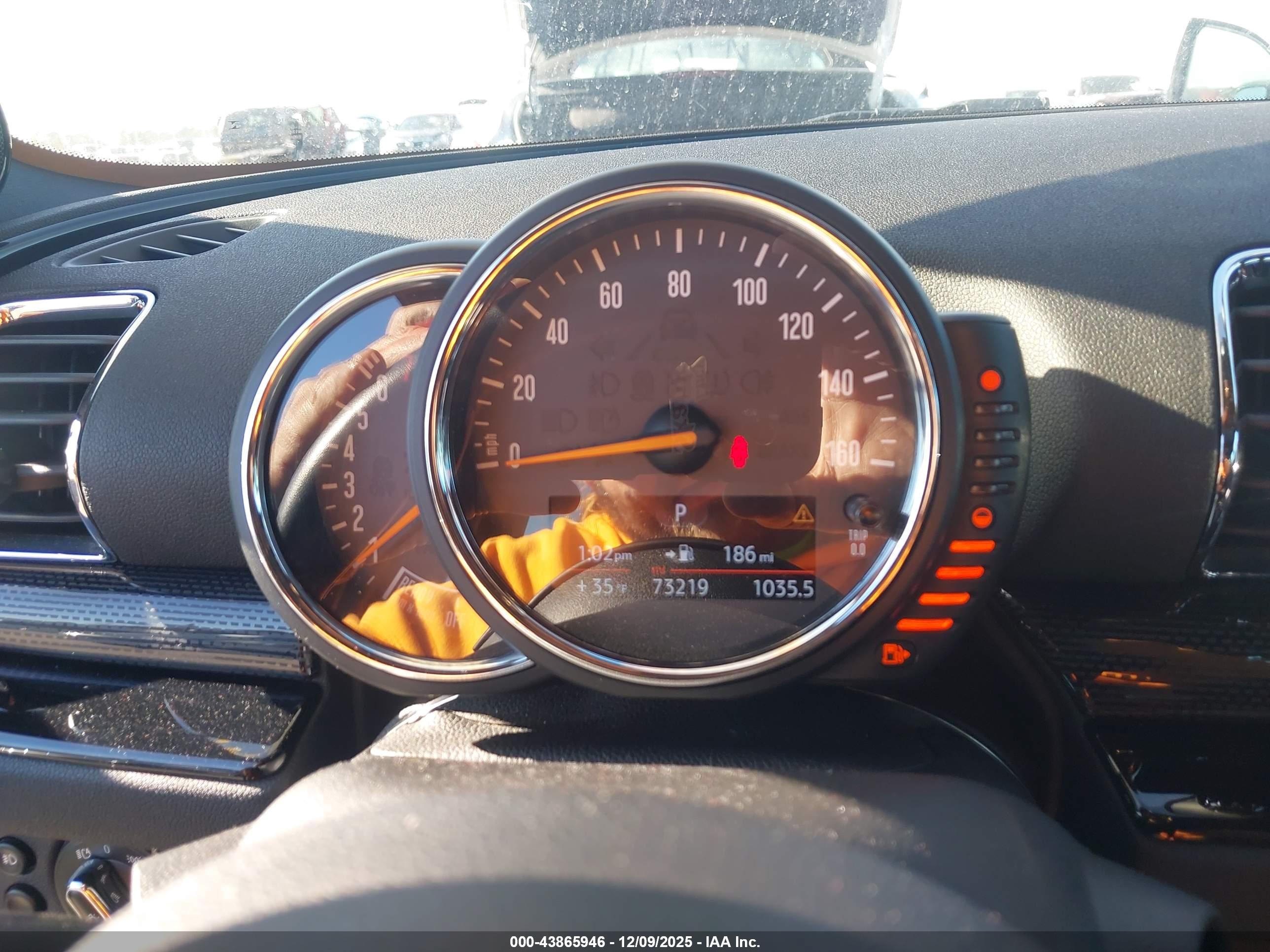 MINI CLUBMAN image 7