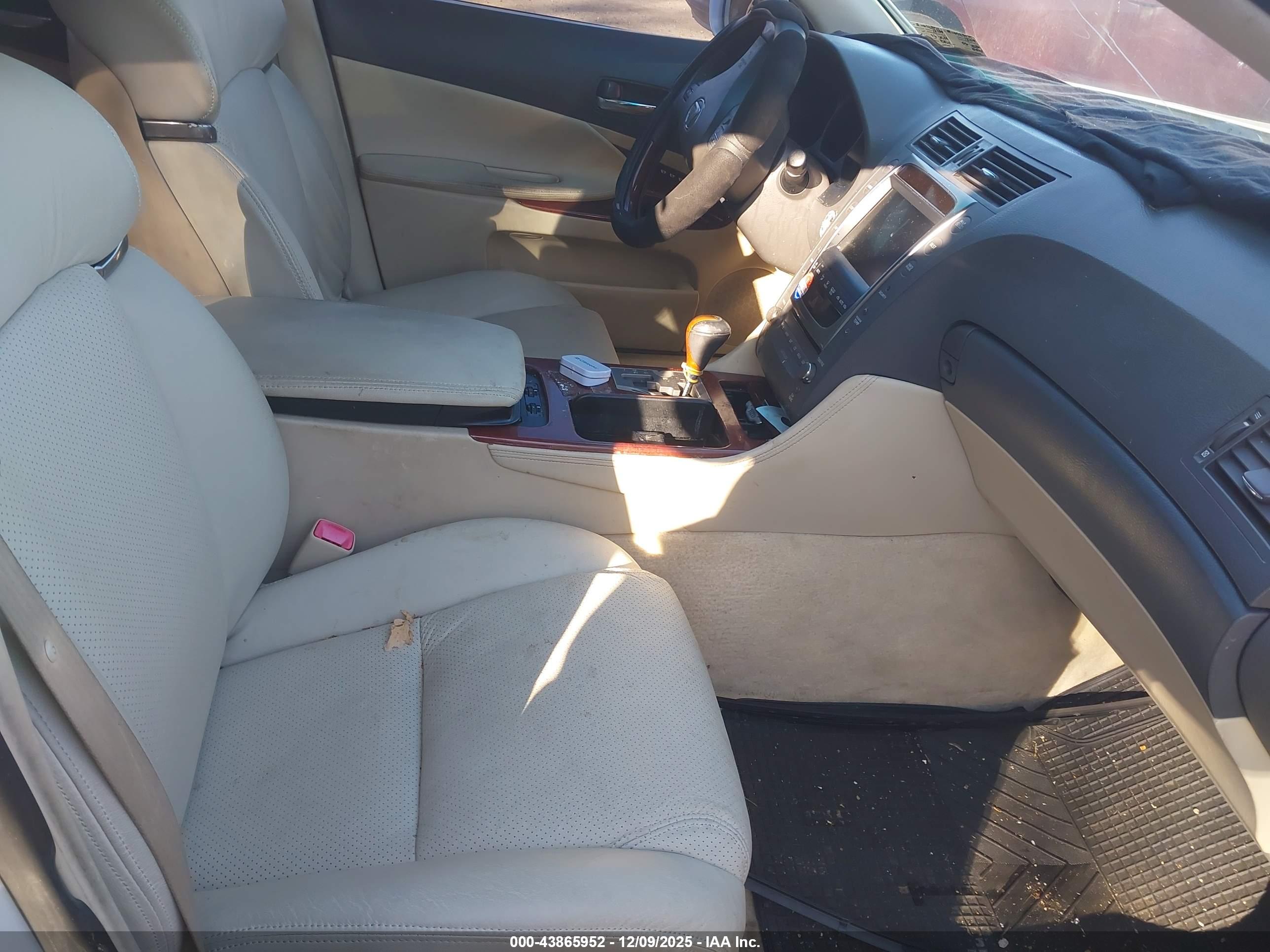 LEXUS GS image 5