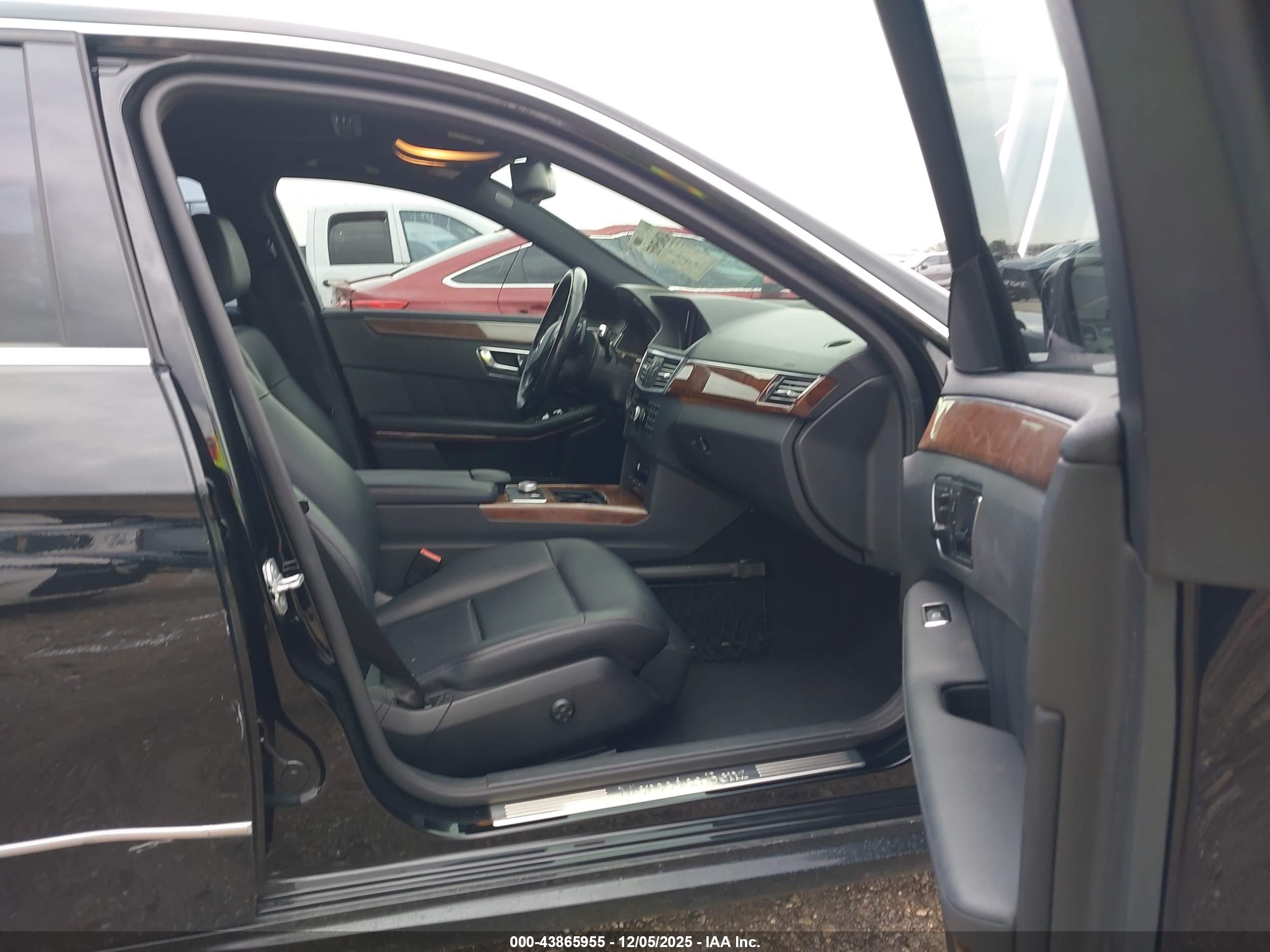 MERCEDES-BENZ E image 5