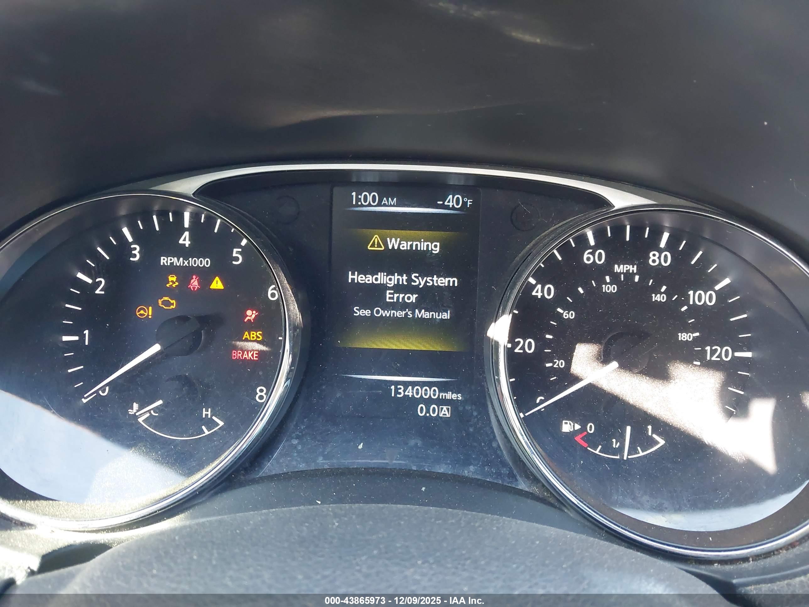 NISSAN ROGUE image 7