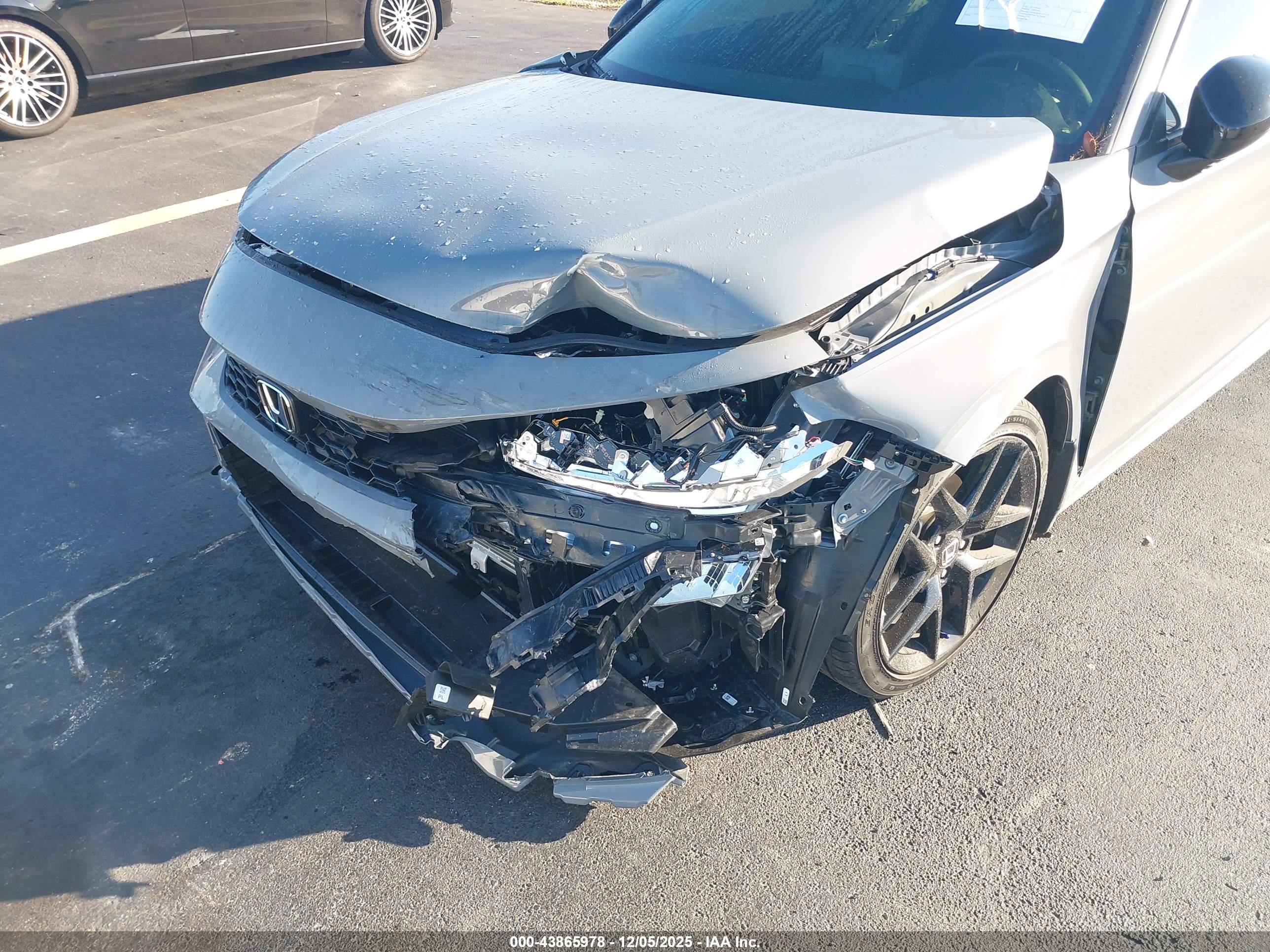HONDA CIVIC image 6