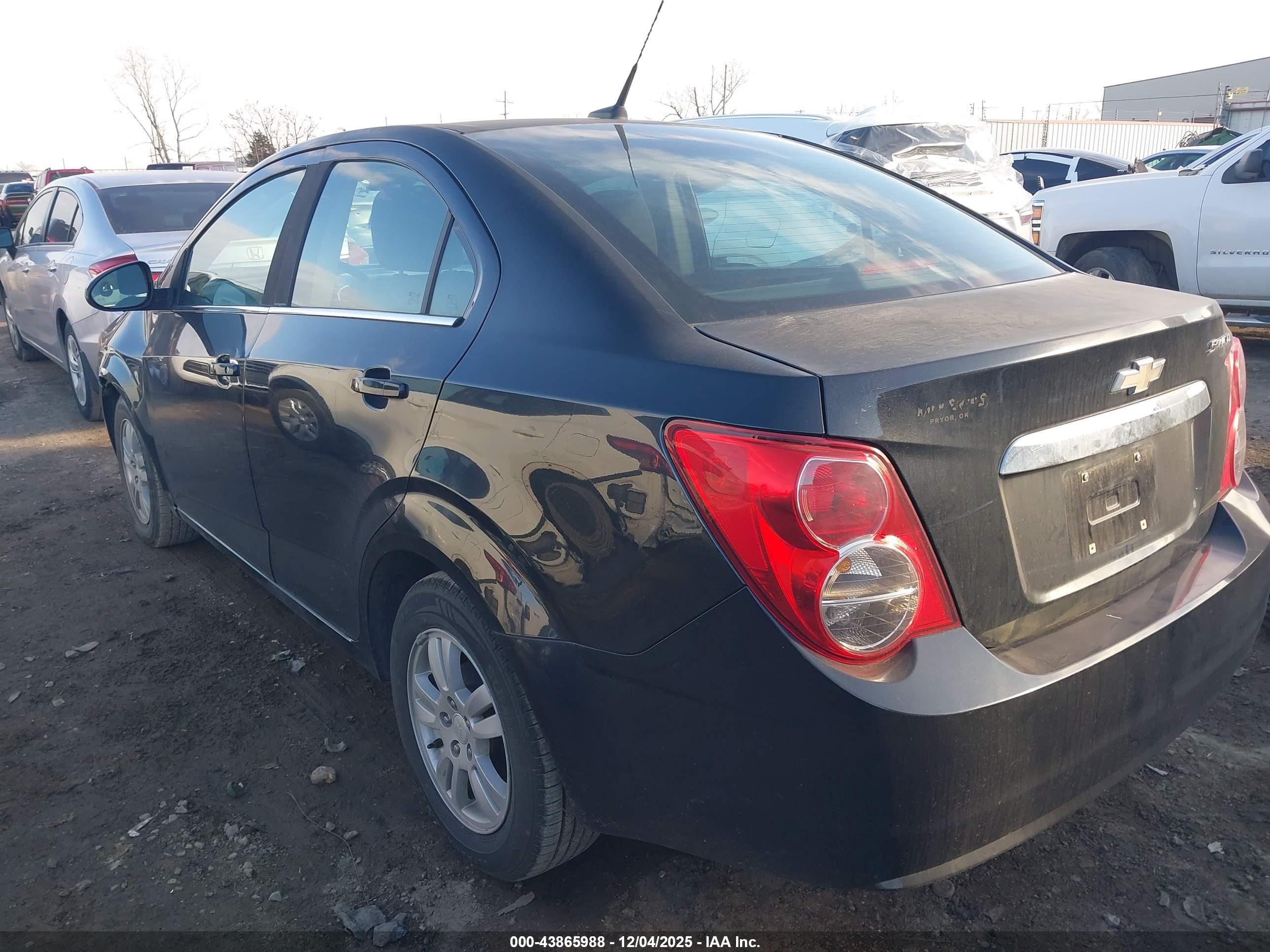 CHEVROLET SONIC image 3