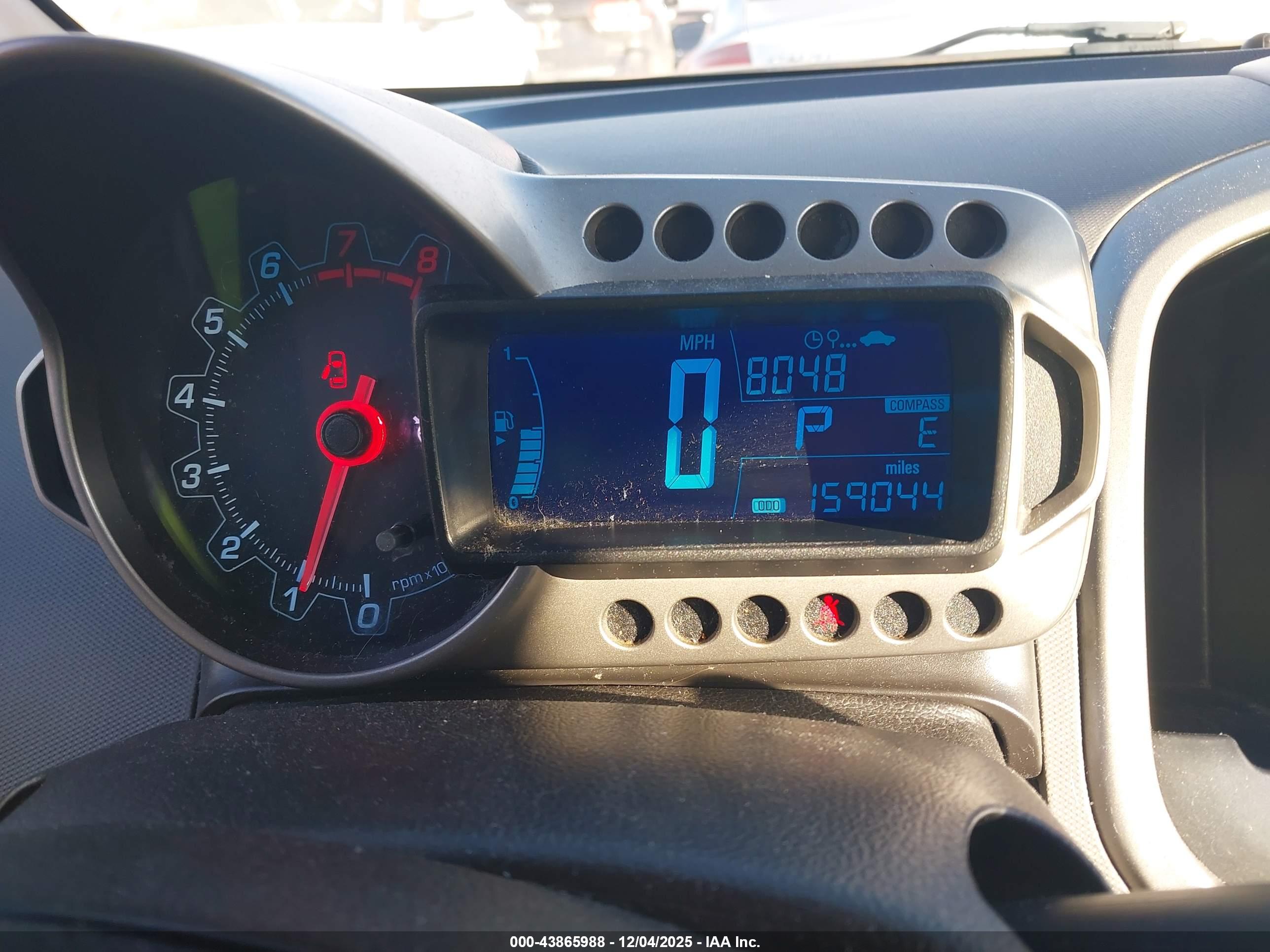 CHEVROLET SONIC image 7