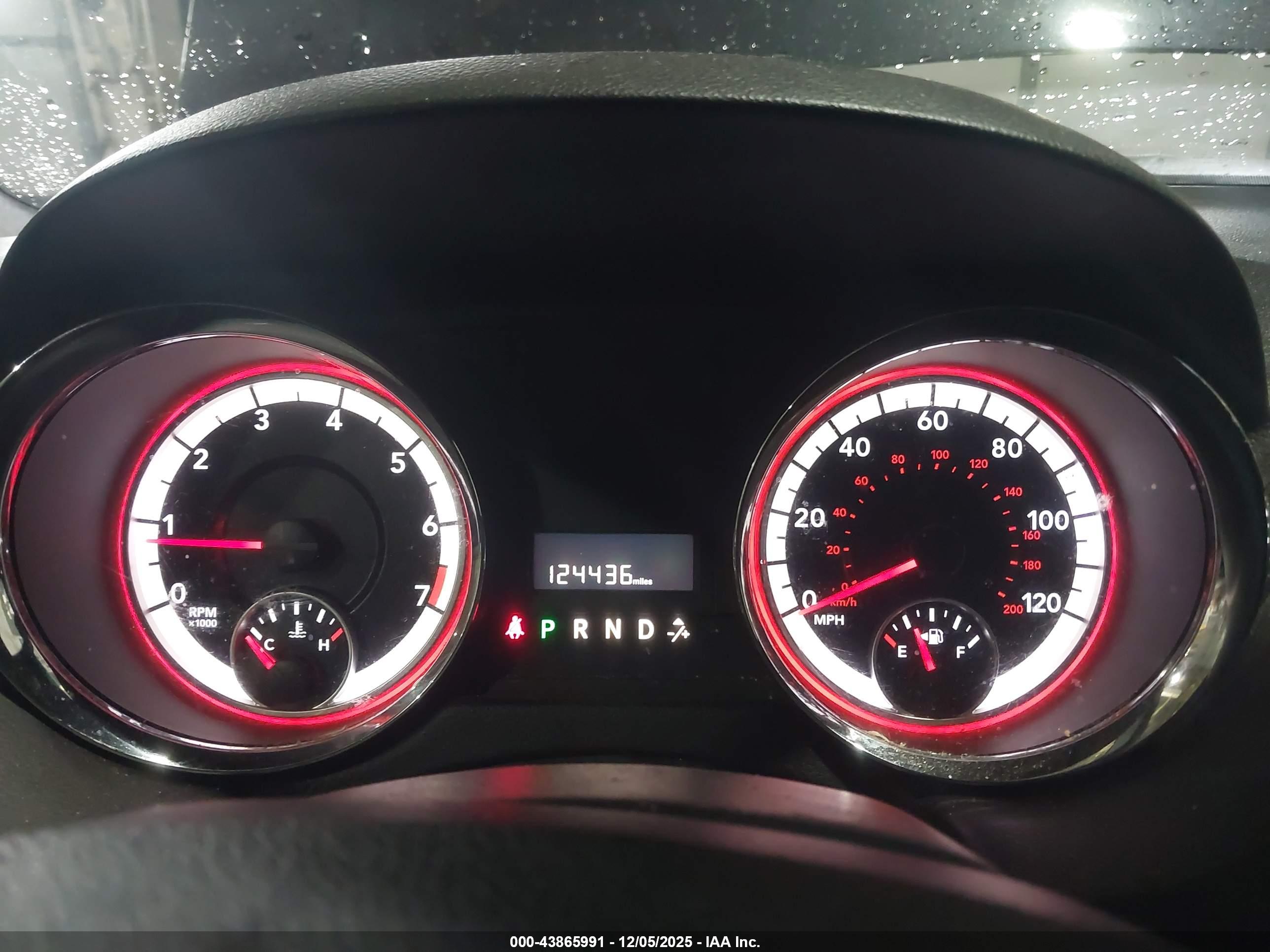 DODGE GRAND image 7