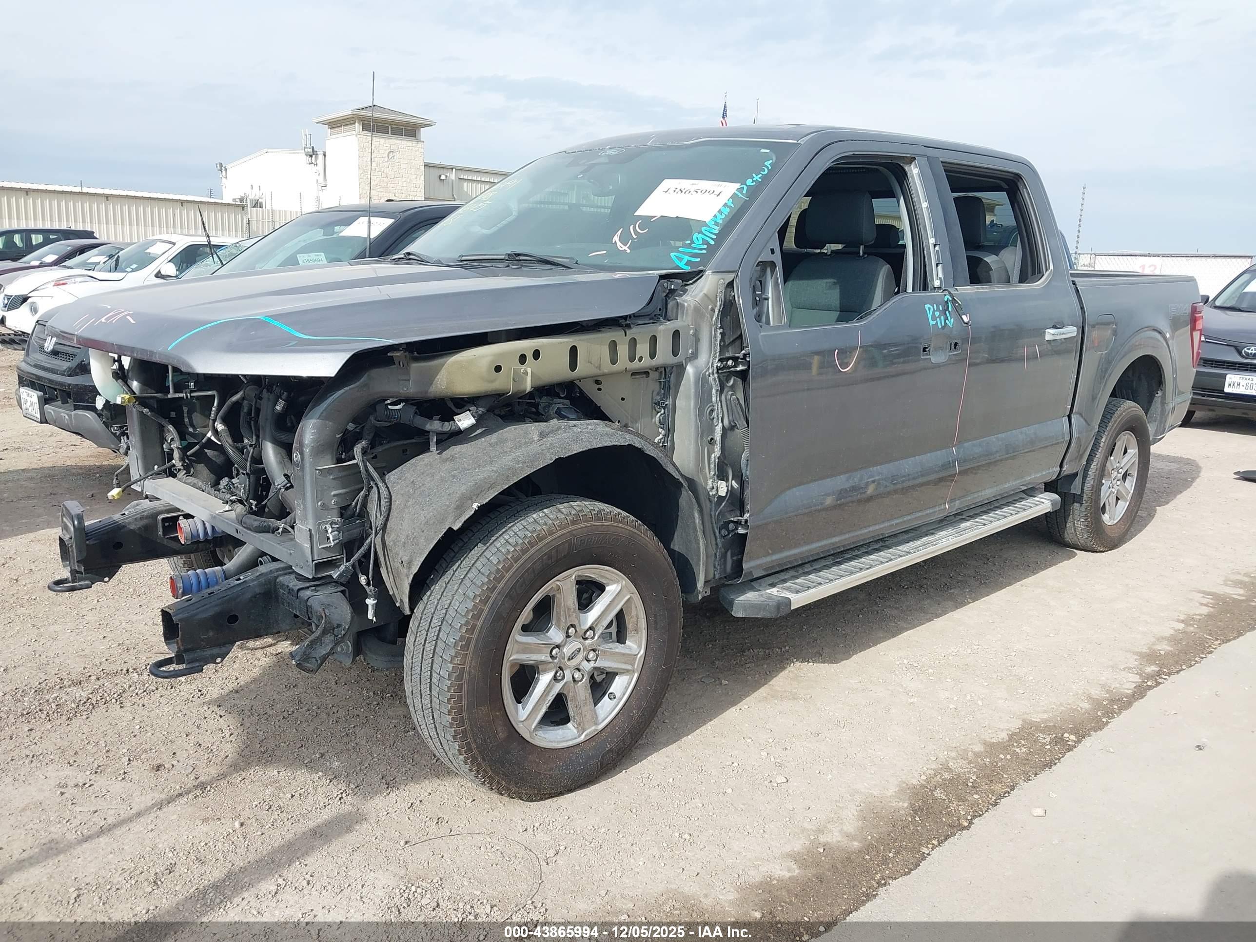 FORD F-150 image 2
