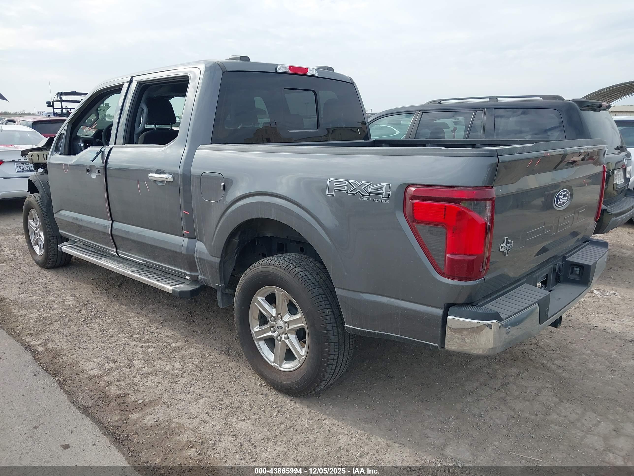 FORD F-150 image 3