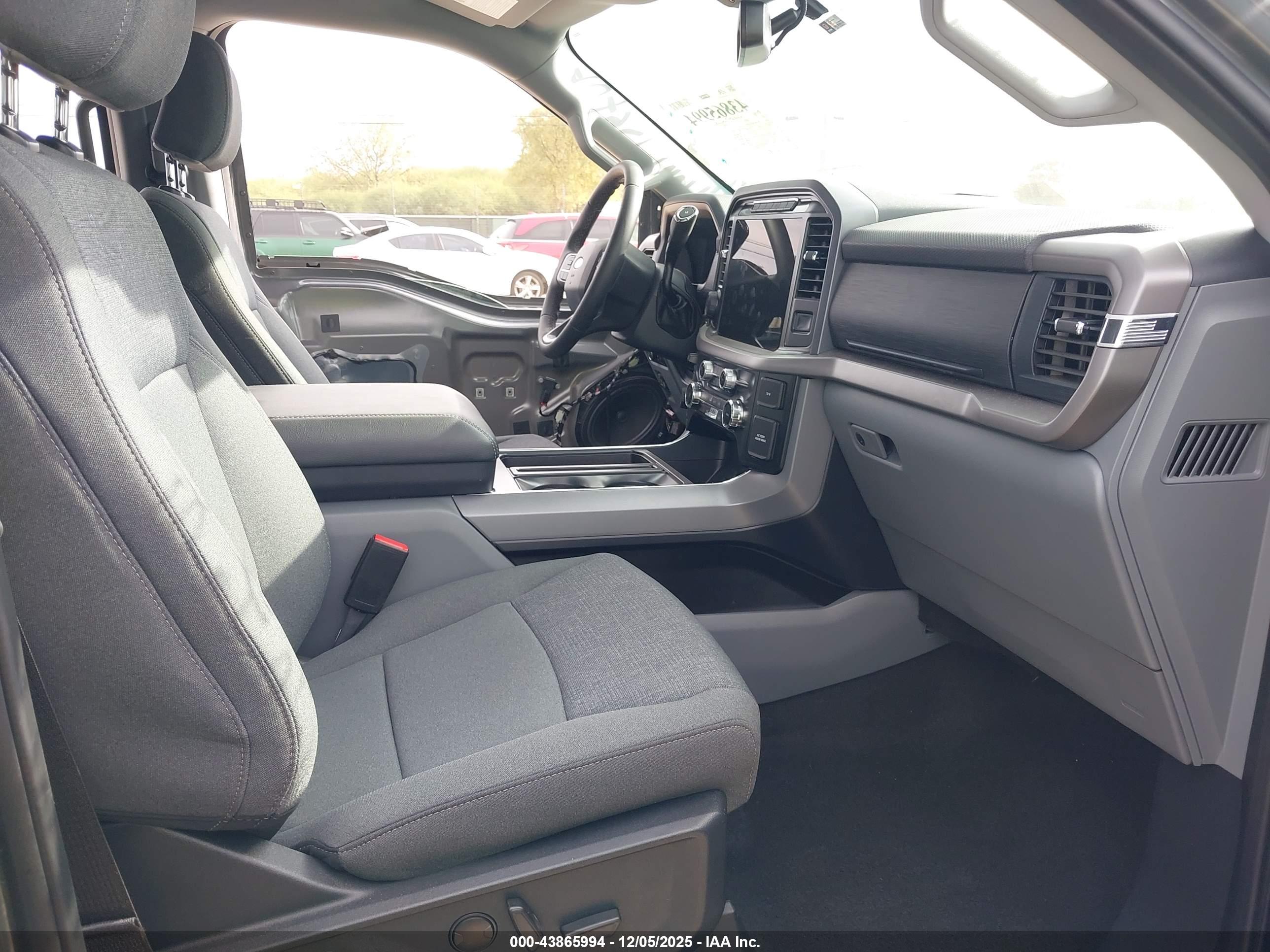 FORD F-150 image 5