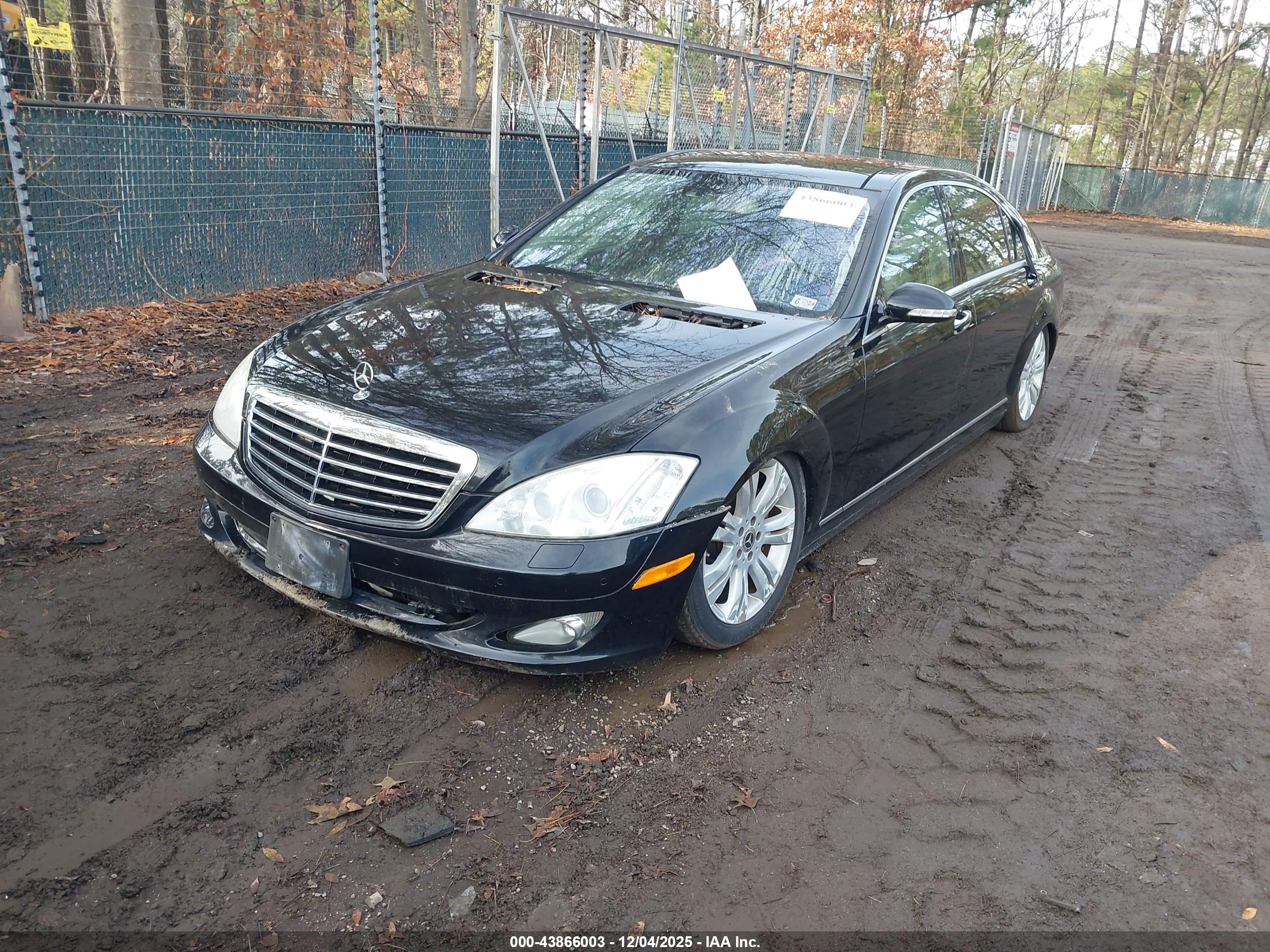 MERCEDES-BENZ S image 2