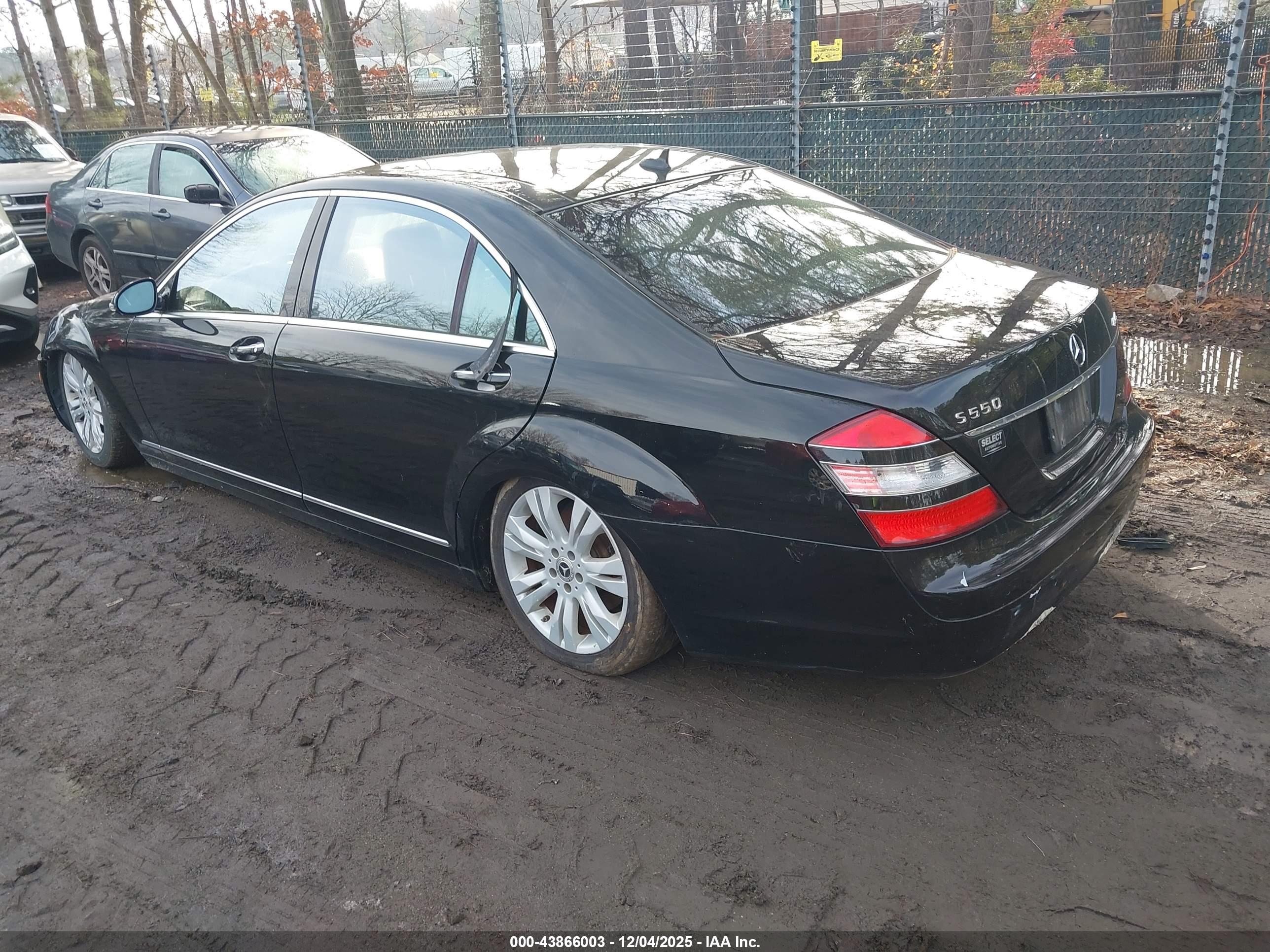 MERCEDES-BENZ S image 3