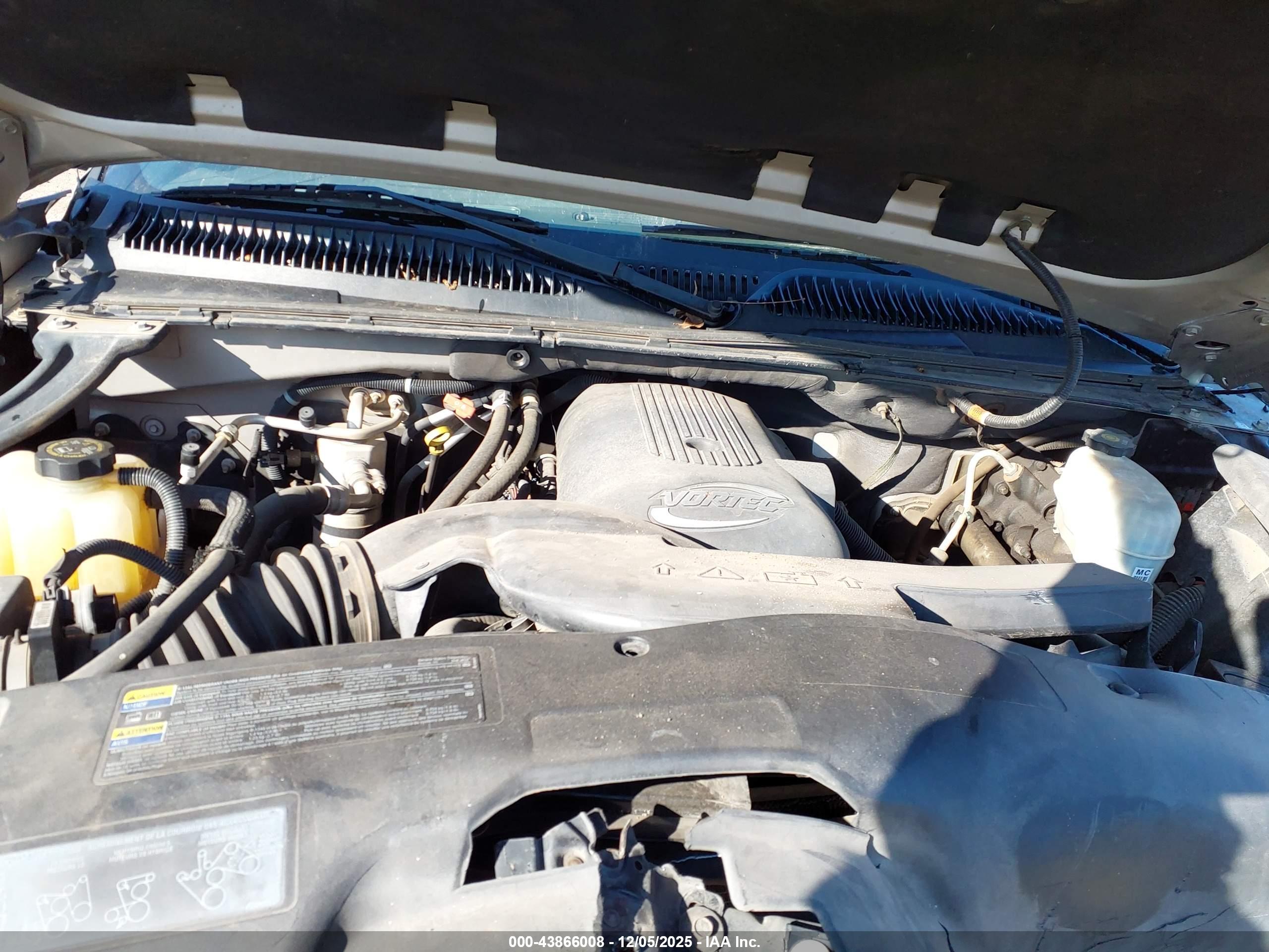 GMC YUKON image 10